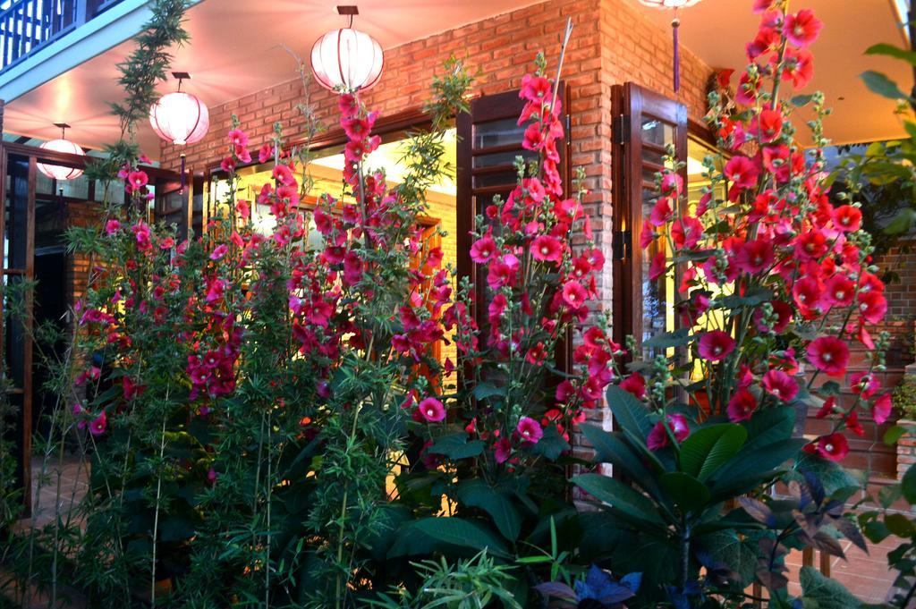 Villa Orchid Garden Riverside