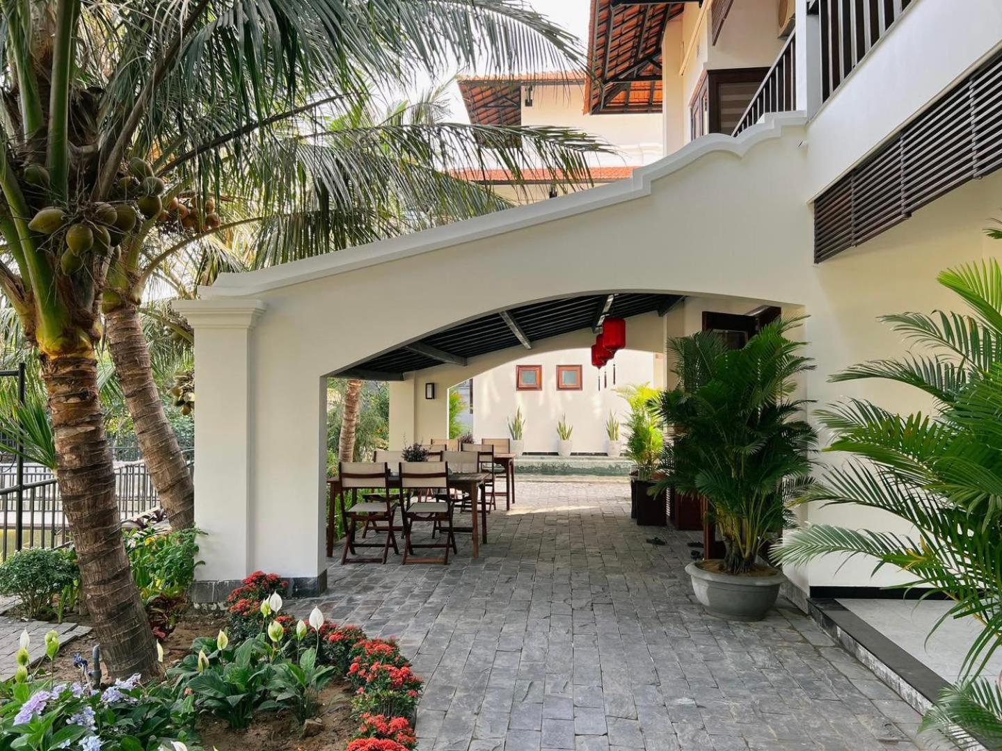 Mayci Boutique Hotel & Restaurant By Amber Hotel