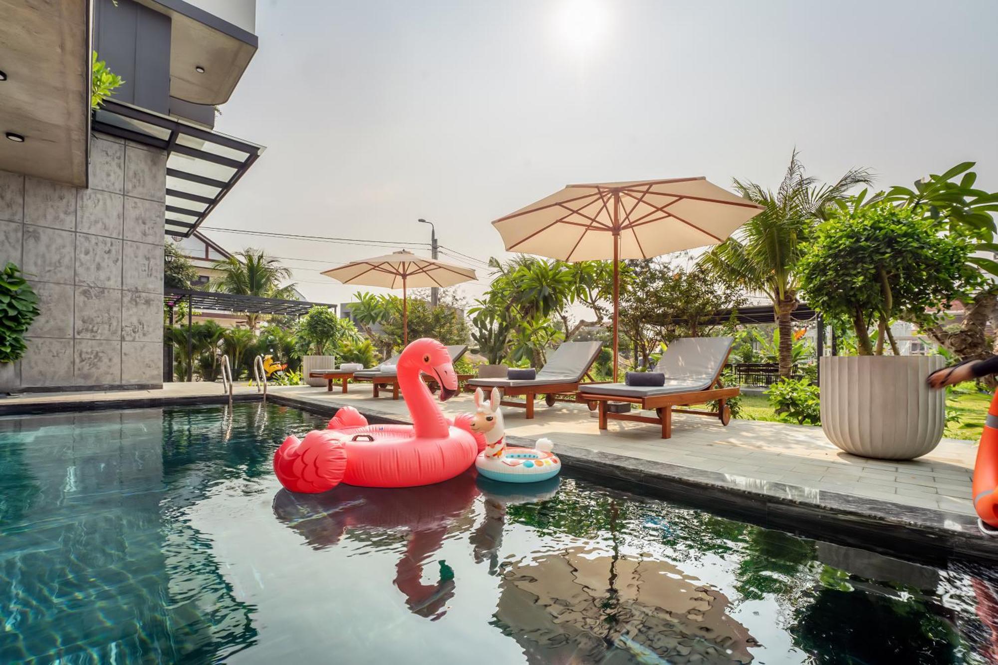 Duong - Entire - Pool Side - Private Garden Hoi An