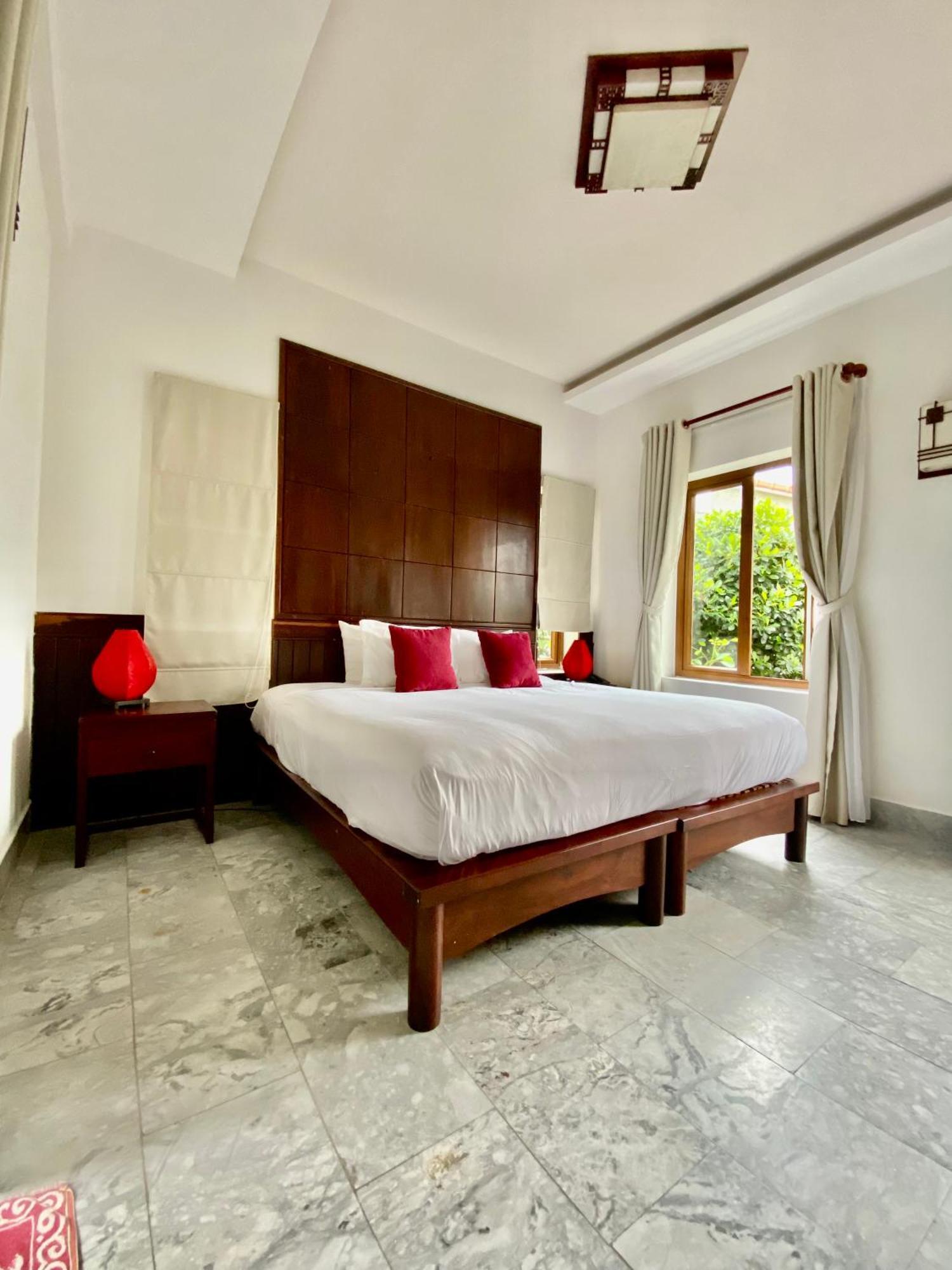 Orchid Garden Riverside Villa