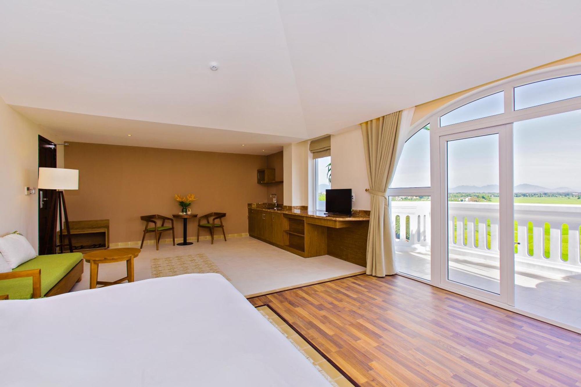 Lasenta Boutique Hoian Hotel 4*