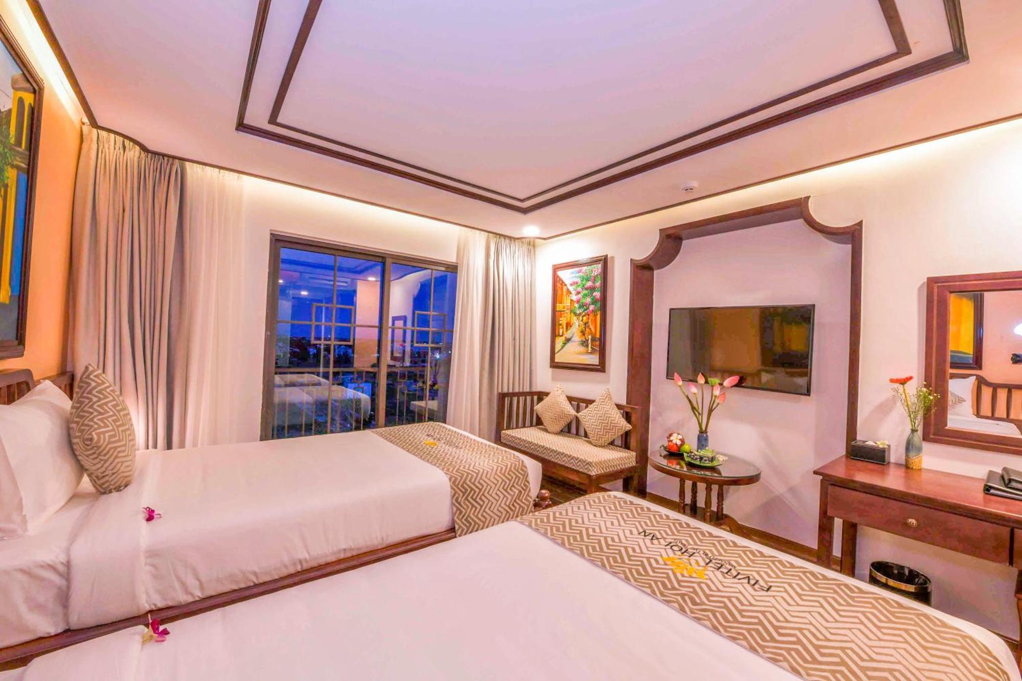 Hotel Fivitel 4*