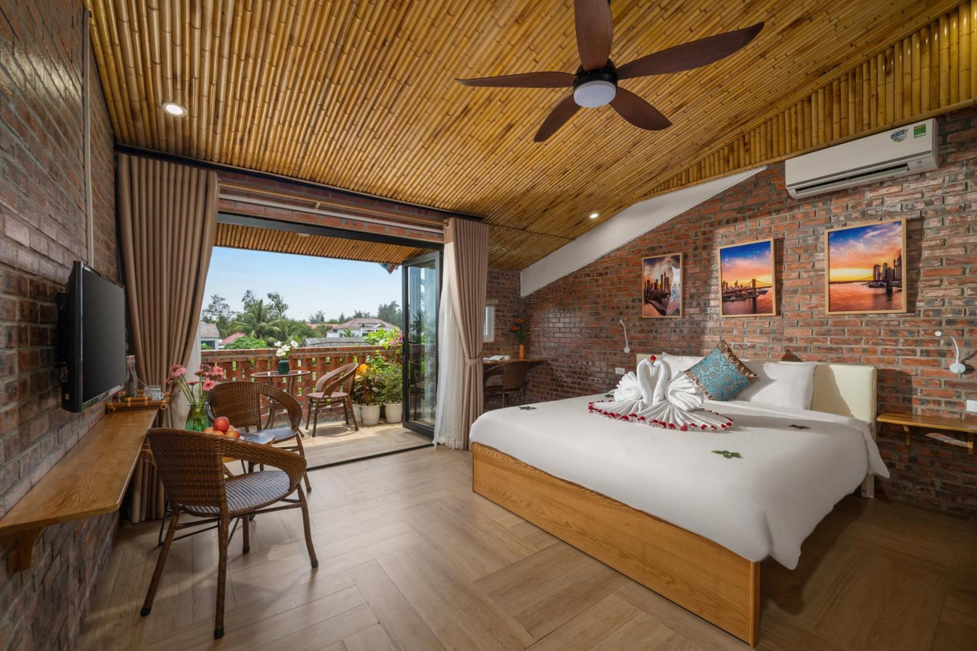 Golden Bamboo An Bang & Bed & Breakfast Hoi An