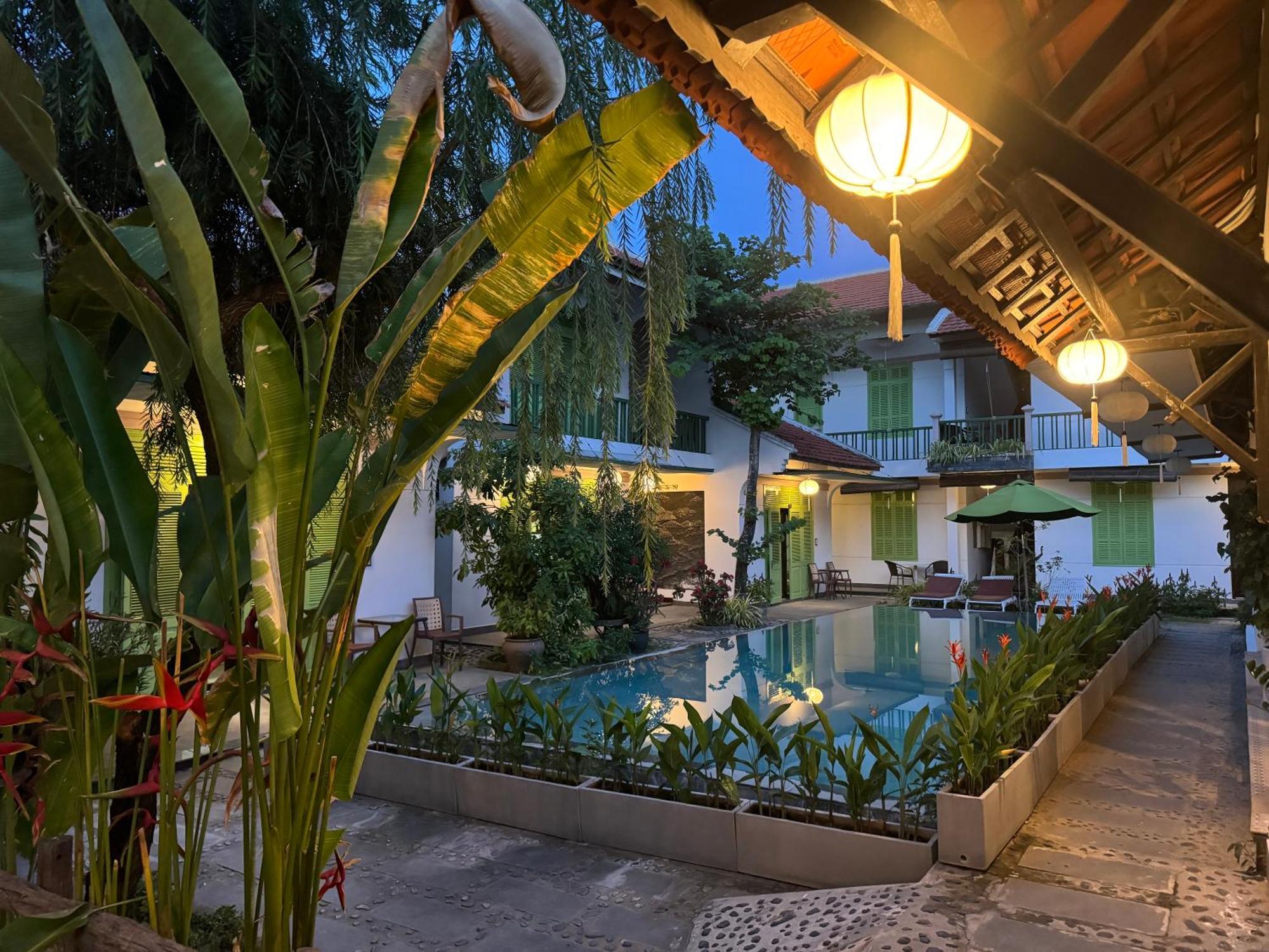 Garden * Hoi An