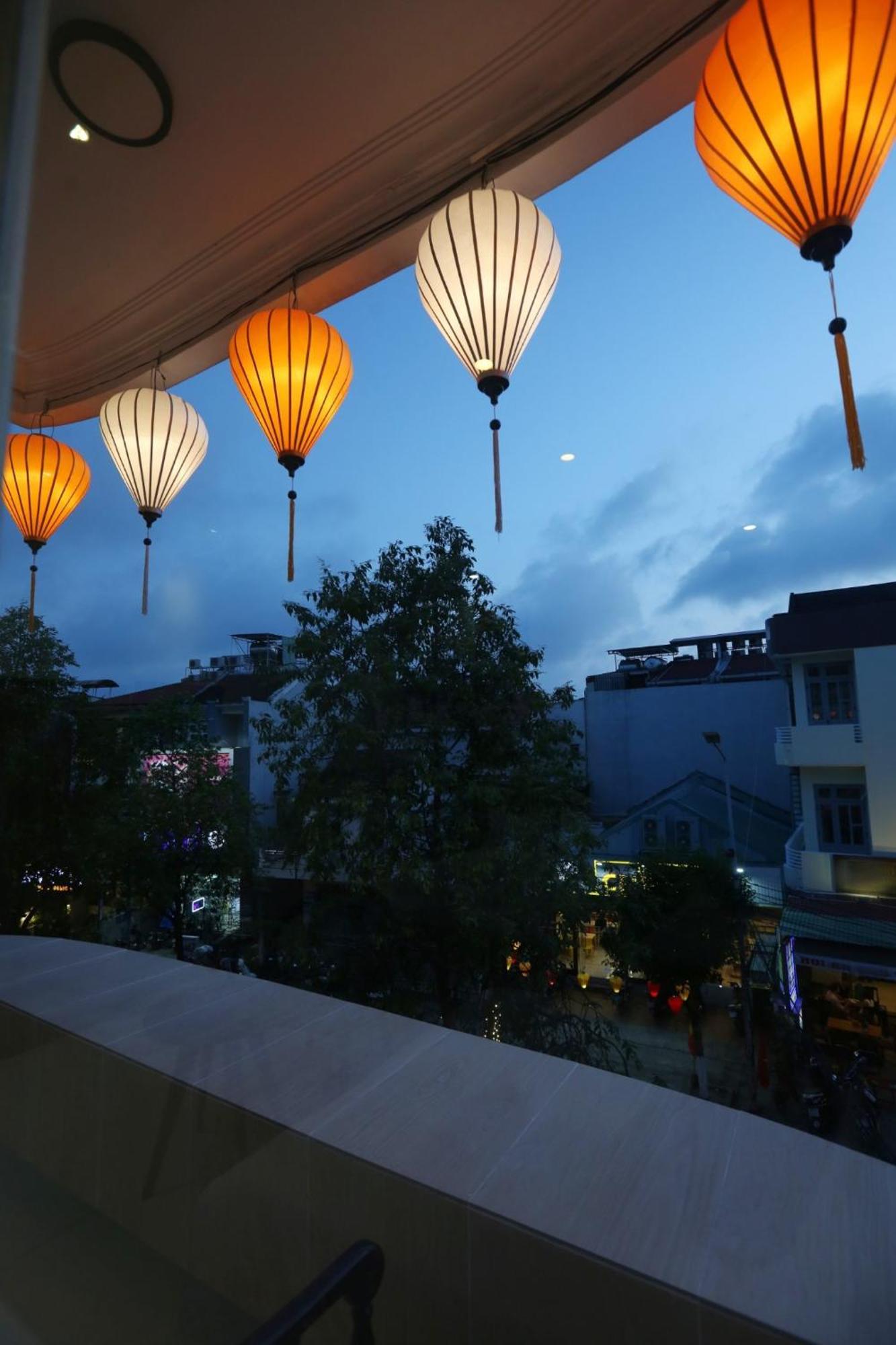 Minh Quang Hotel 3*