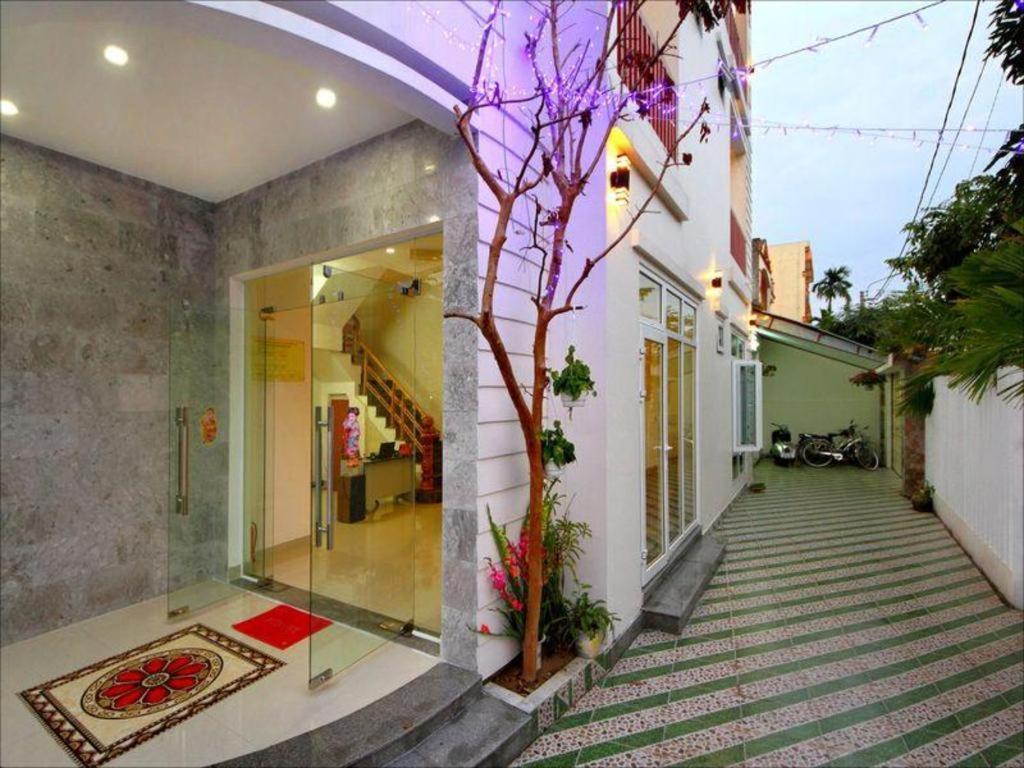 Homestay Center *