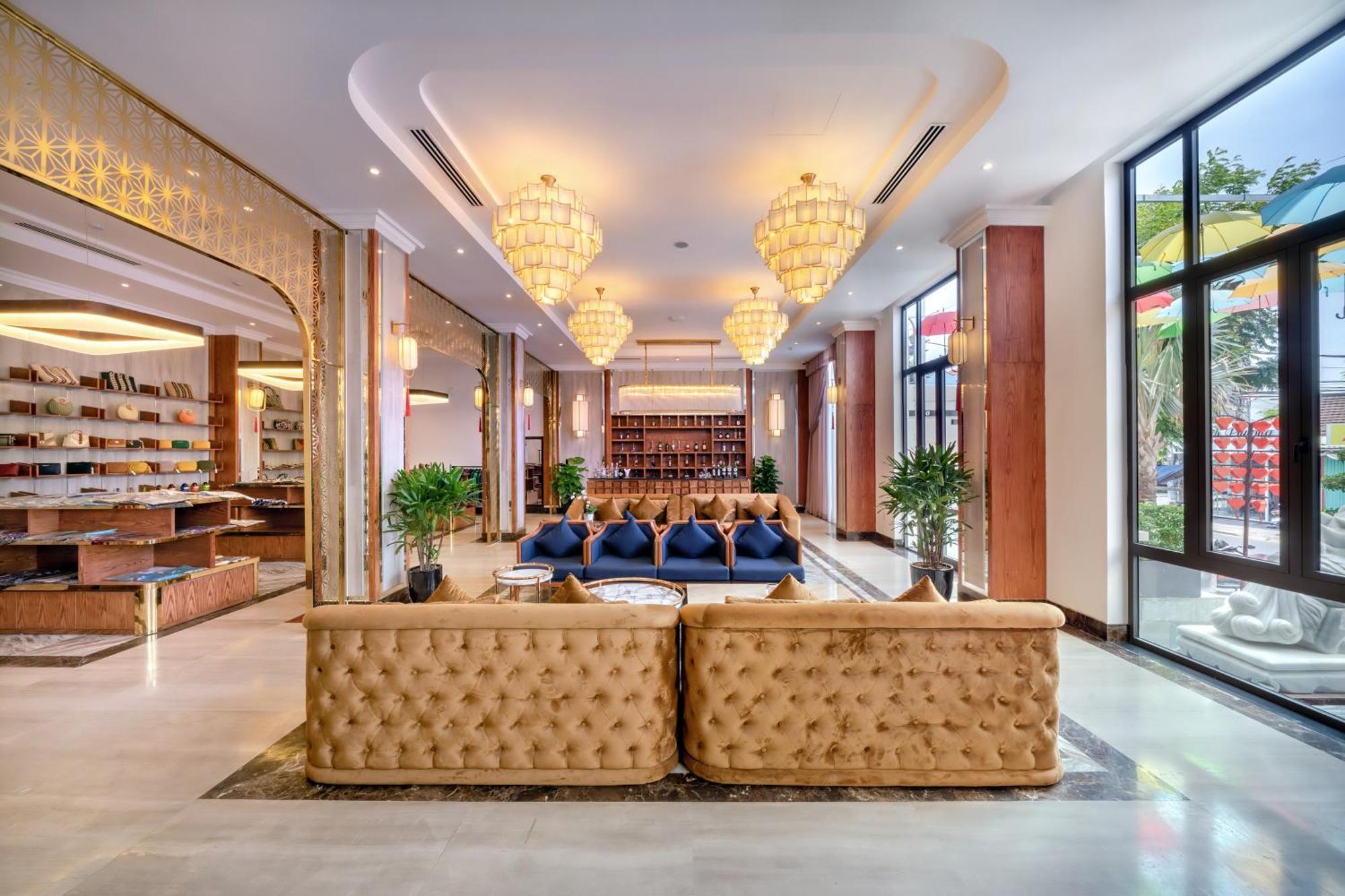 Le Pavillon Gallery & 4*