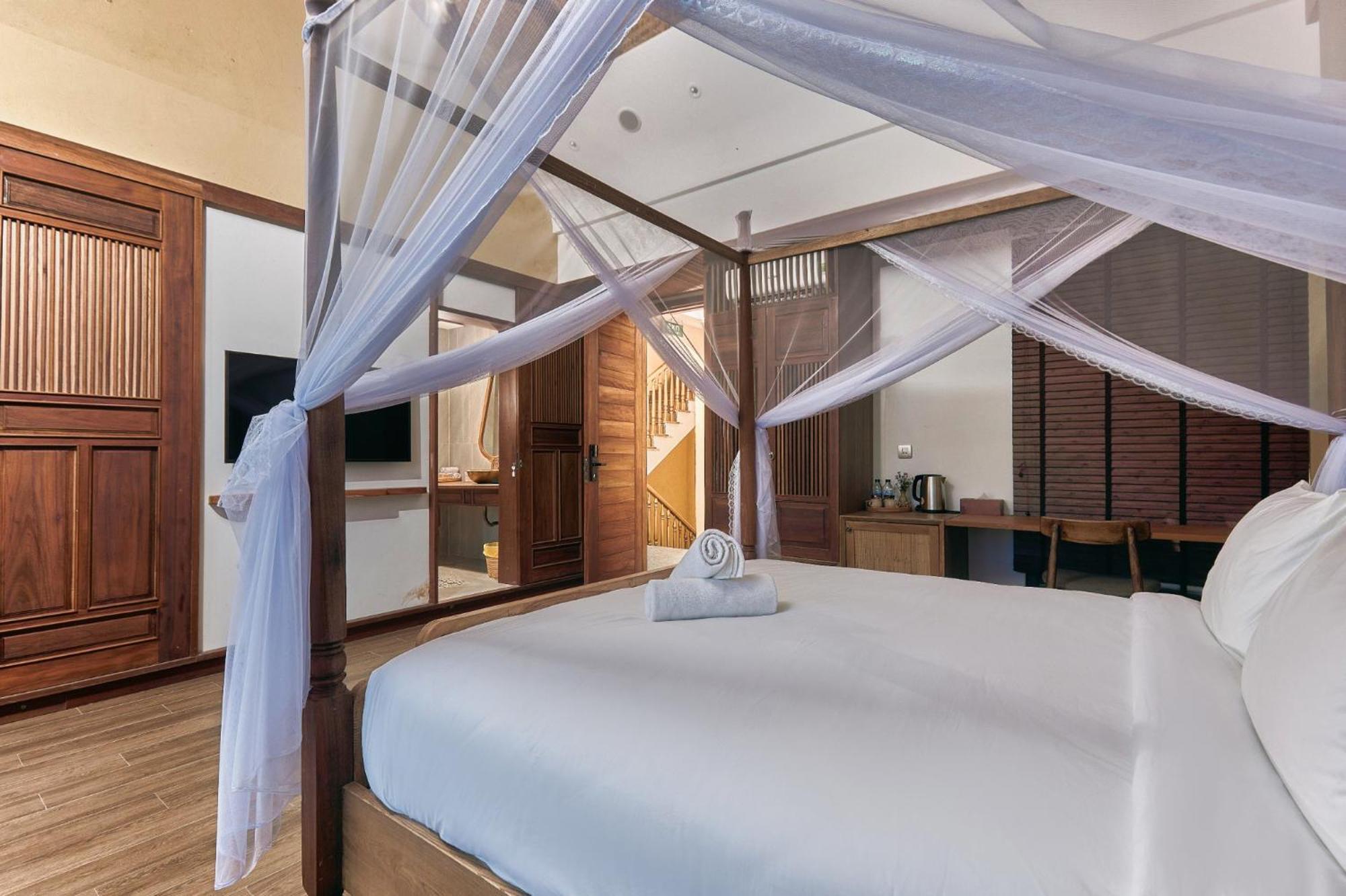 Villa Casamia Pool - Near Old Town & An Bang Beach Hoi An