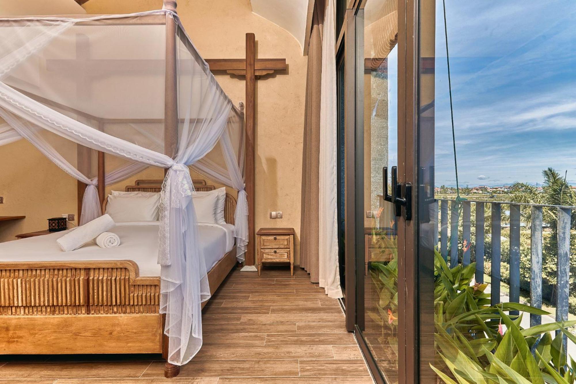 Casamia Pool - Near Old Town & An Bang Beach Villa Hoi An
