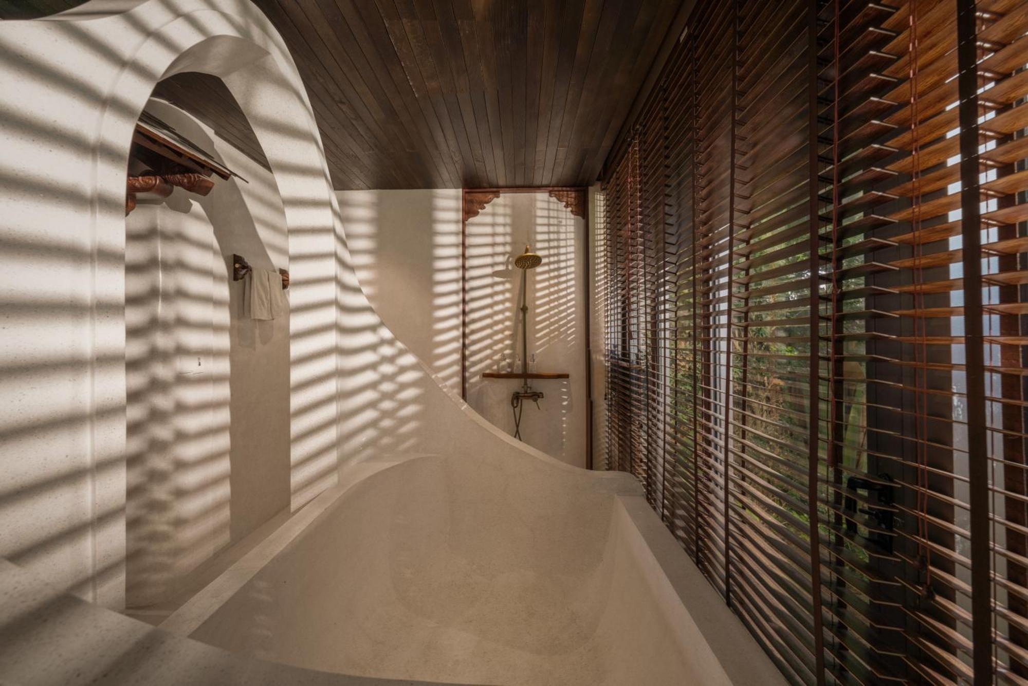 Villa Casamia Pool - Near Old Town & An Bang Beach *