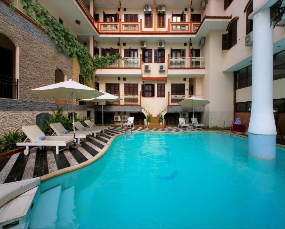 Hotel Lantern 3*