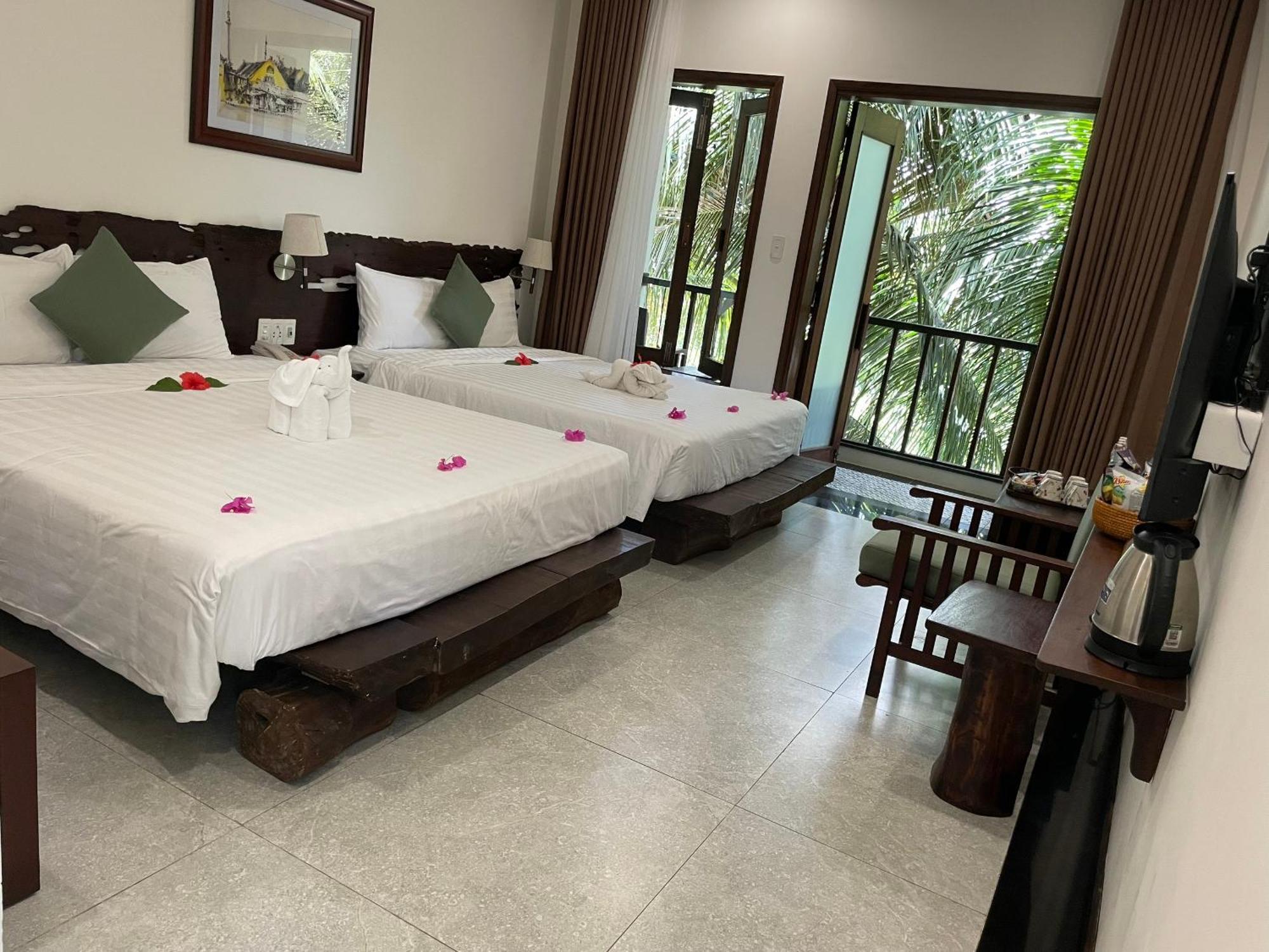 Hotel Mayci Boutique Hotel & Restaurant By Amber