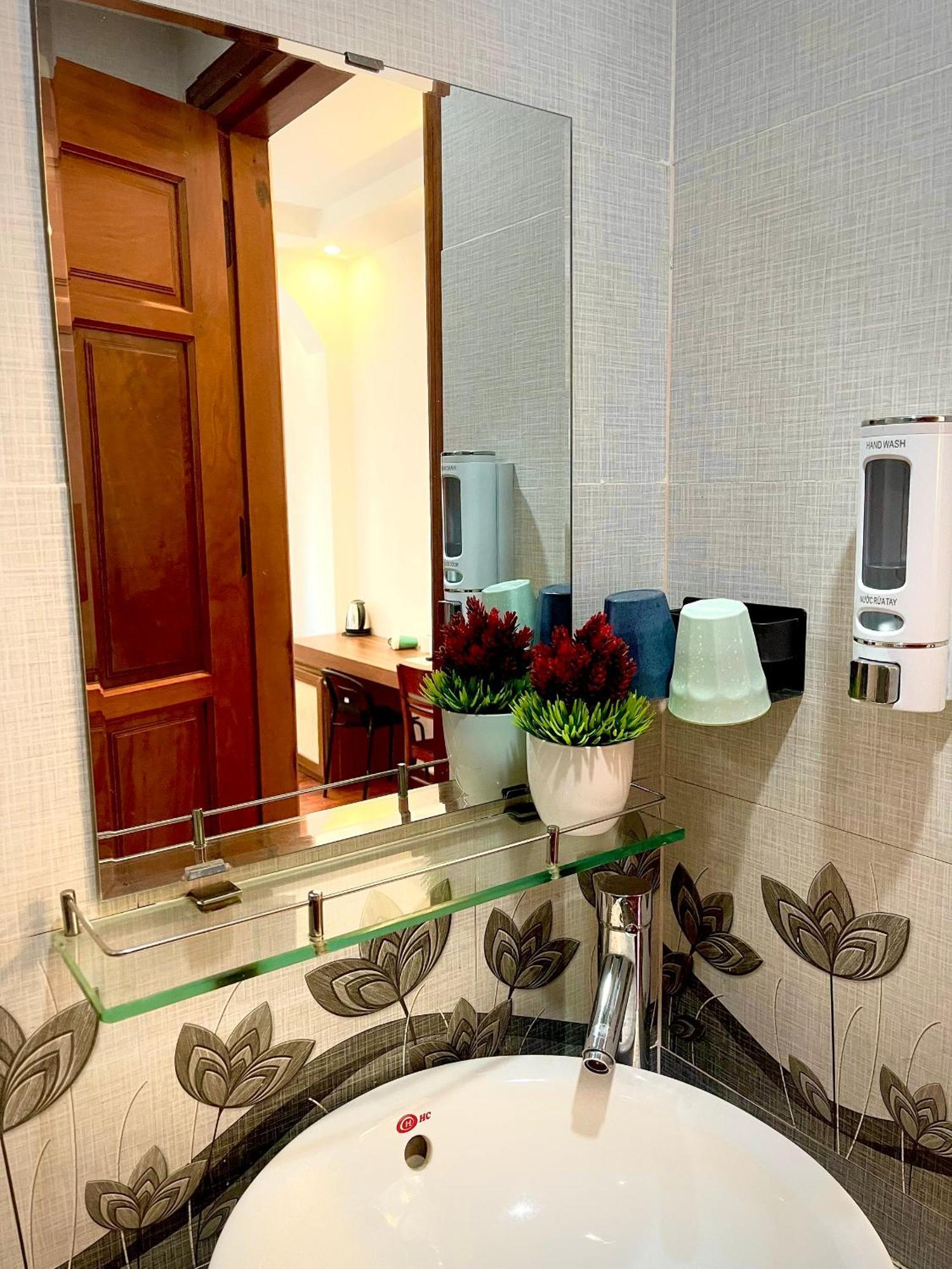 Lynk Hoian Hostel