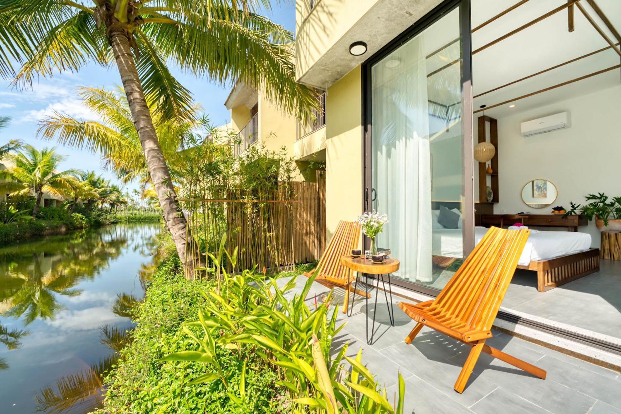 Serene Villa, 4brs Riverside, Private Pool Villa Hoi An