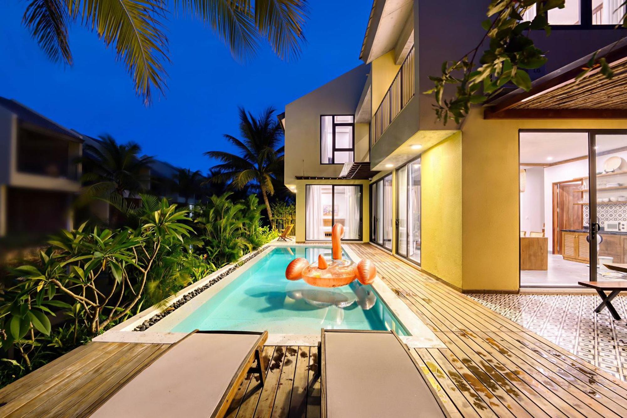 Serene Villa, 4brs Riverside, Private Pool Villa Hoi An
