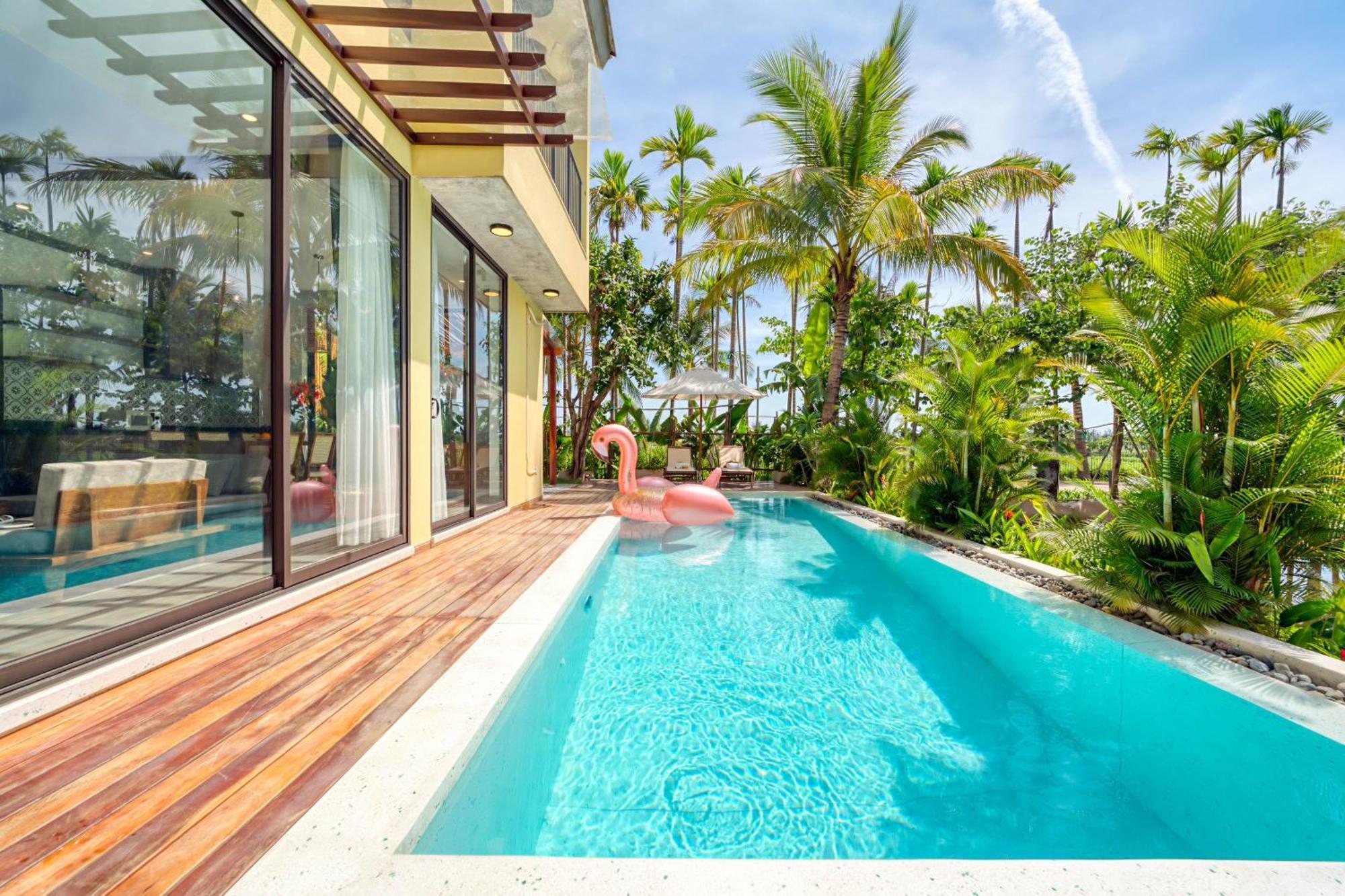 Serene Villa, 4brs Riverside, Private Pool Villa Hoi An