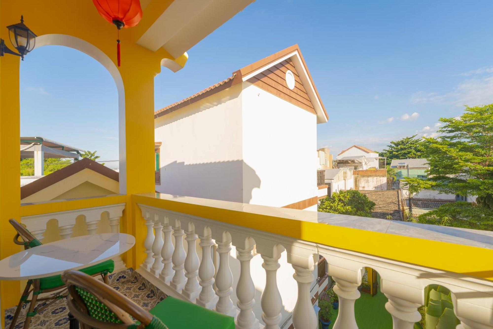 Quyen's House Homestay *