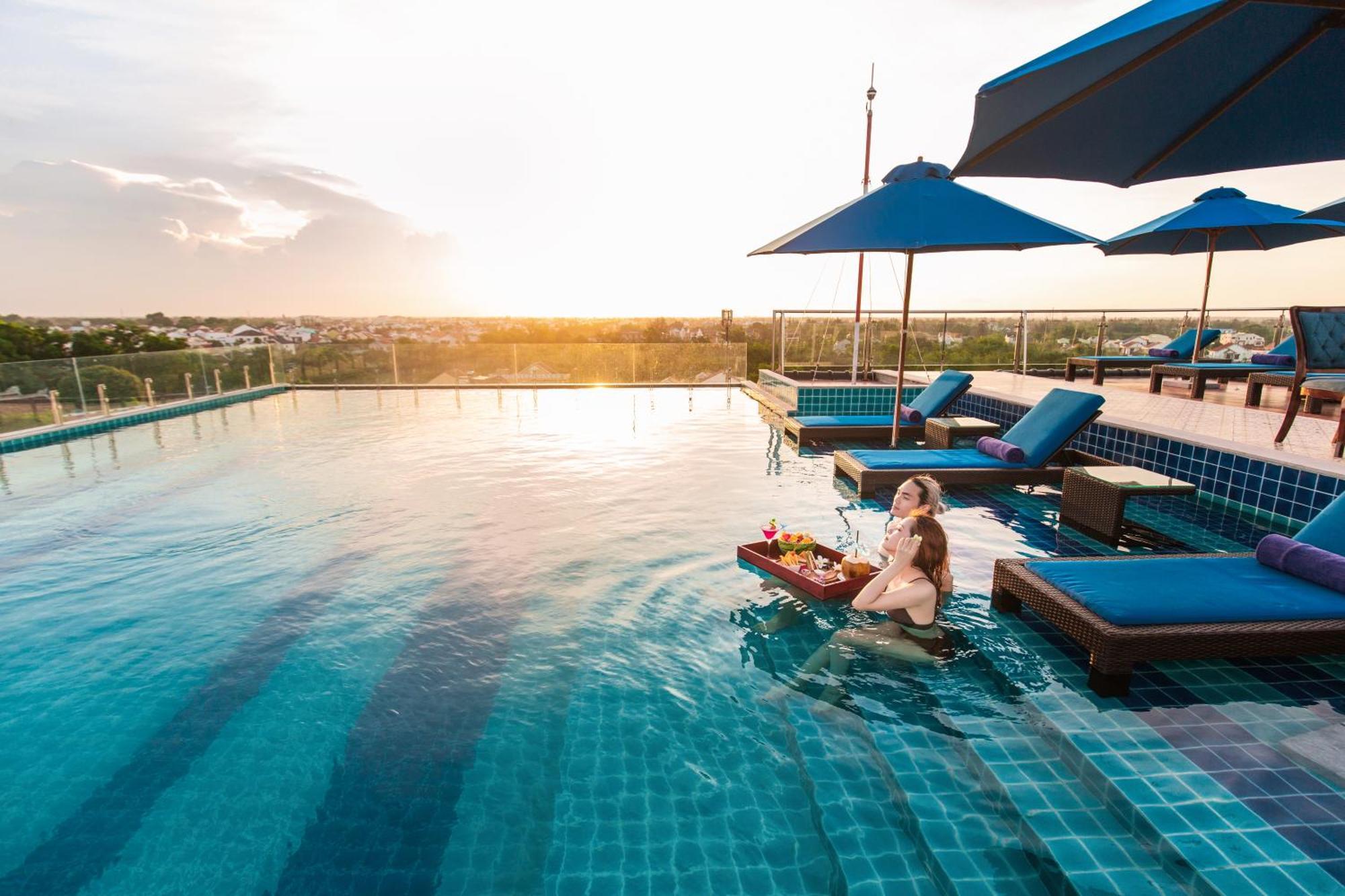 Qualia De - Rooftop Bar View Hotel