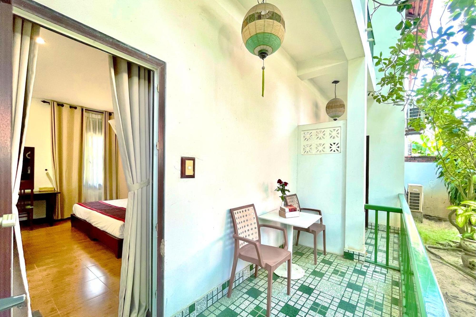 Garden Villa *
