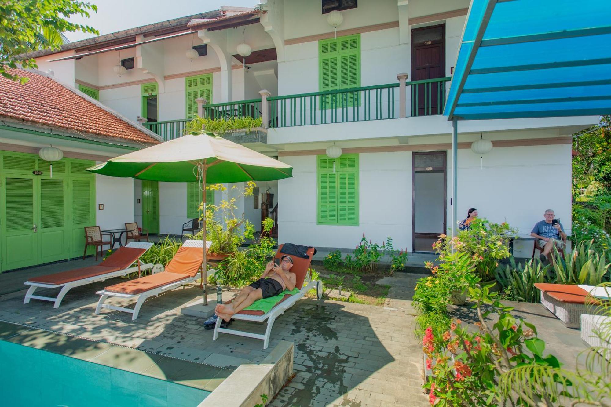 Garden Villa