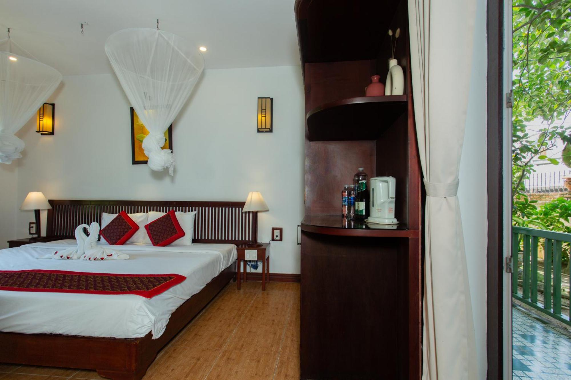 Biệt thự Sân Vườn