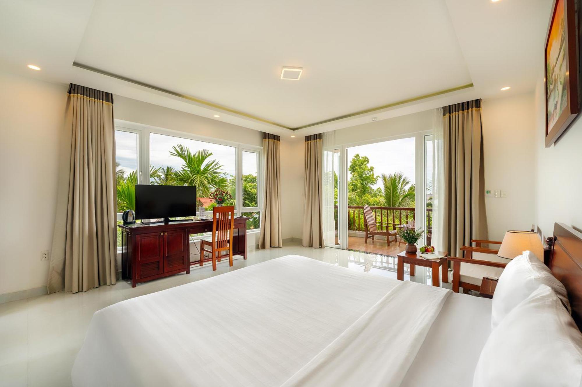 Palmy Villa Hoi An