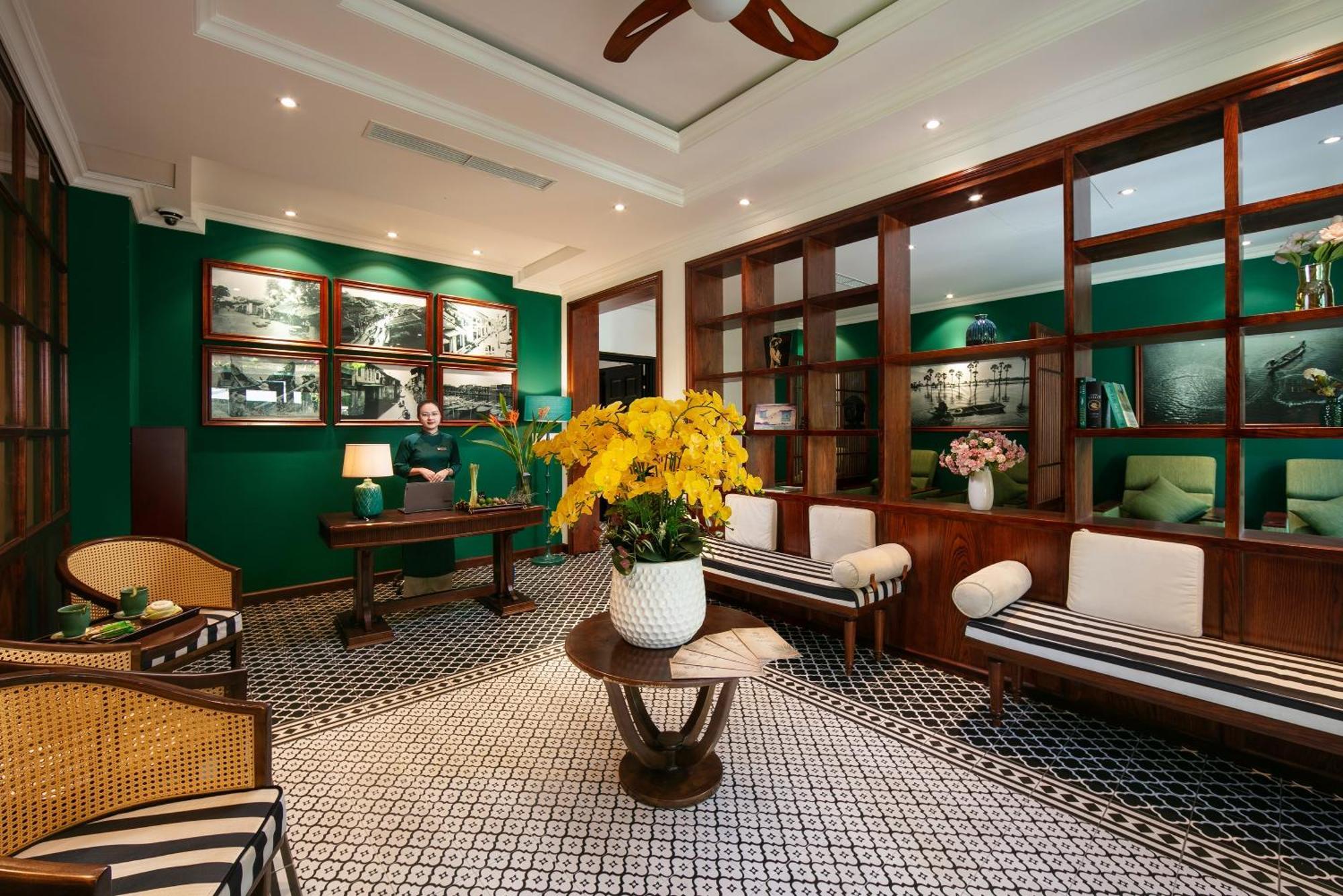 Khách sạn Golden 3*