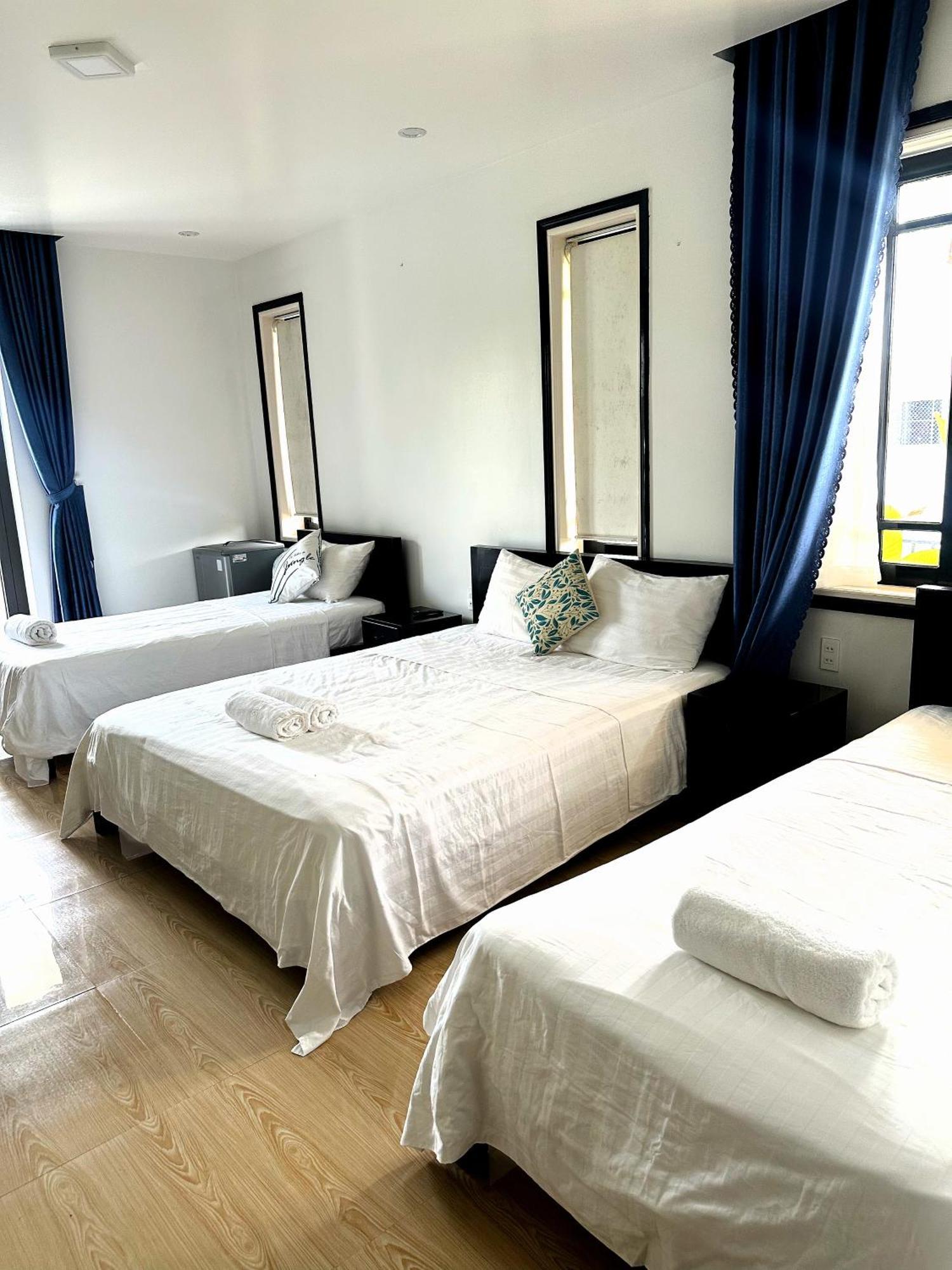 Luna Hotel
