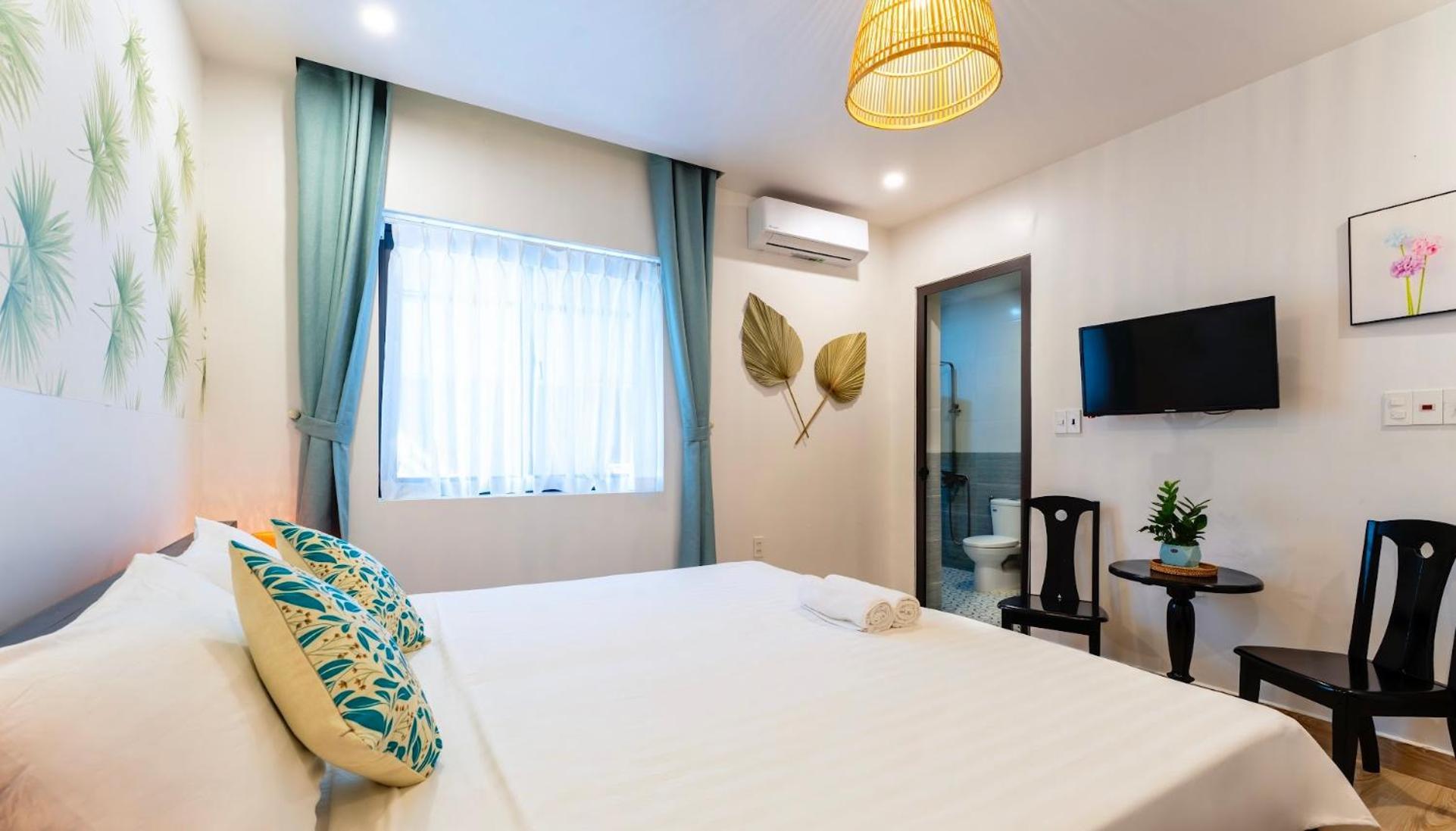 Luna Hotel