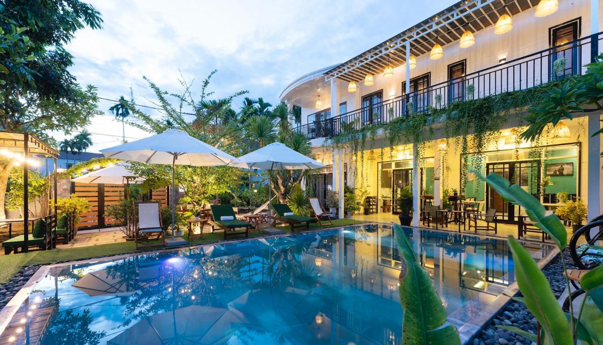 Hotel Luna 3*