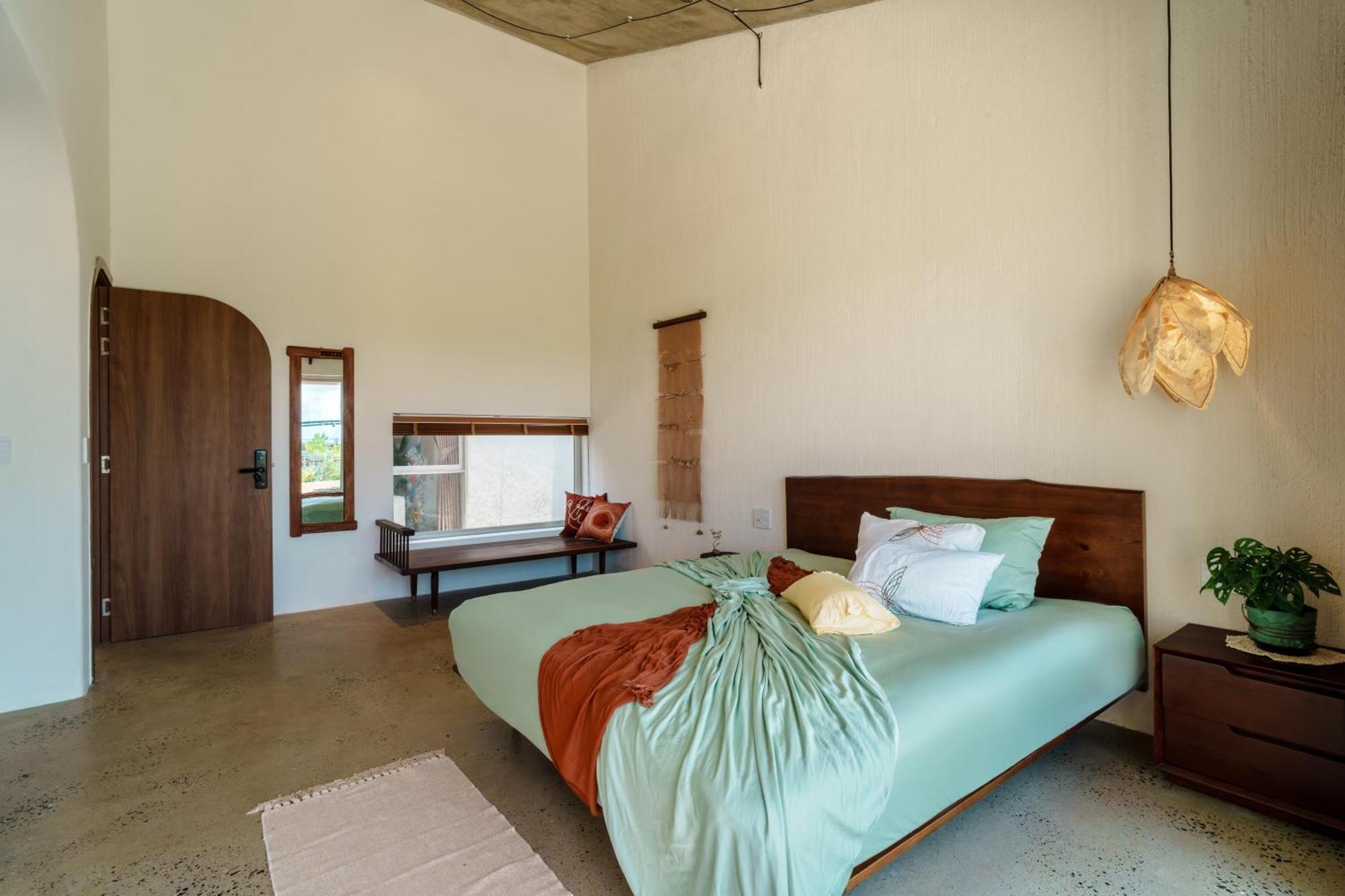 Hotel Camfusion House