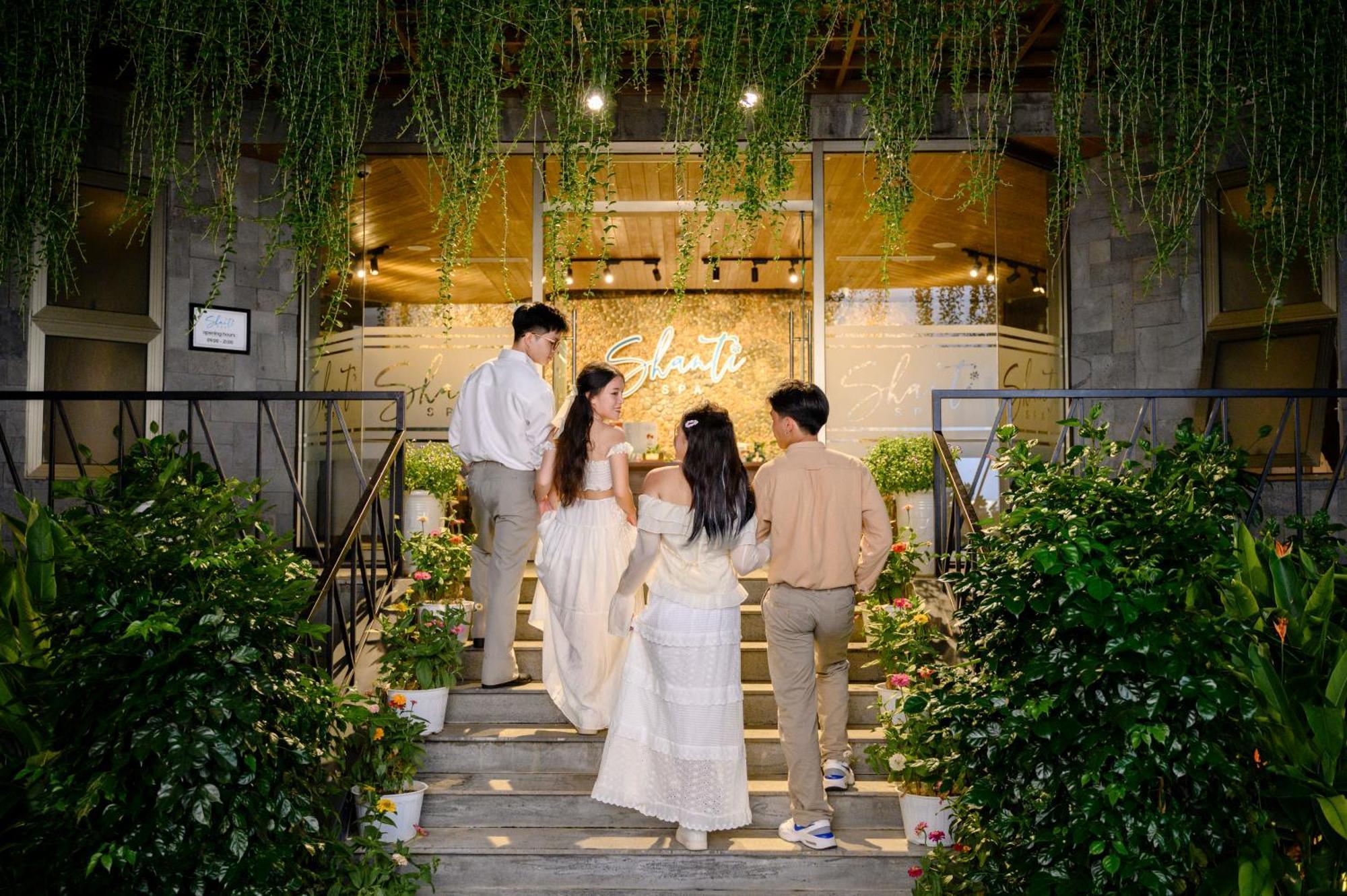 Hotel Bellerive And Hoi An