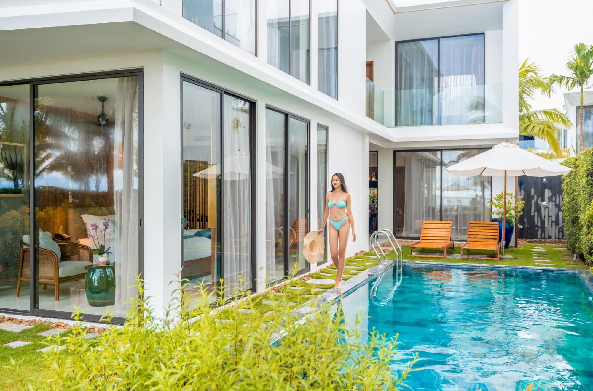 Resort Wyndham Royal Beachfront & 5*