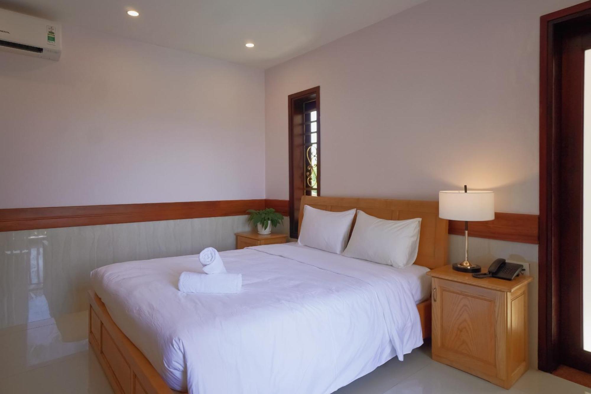 Hotel Ong Tam Tra Que