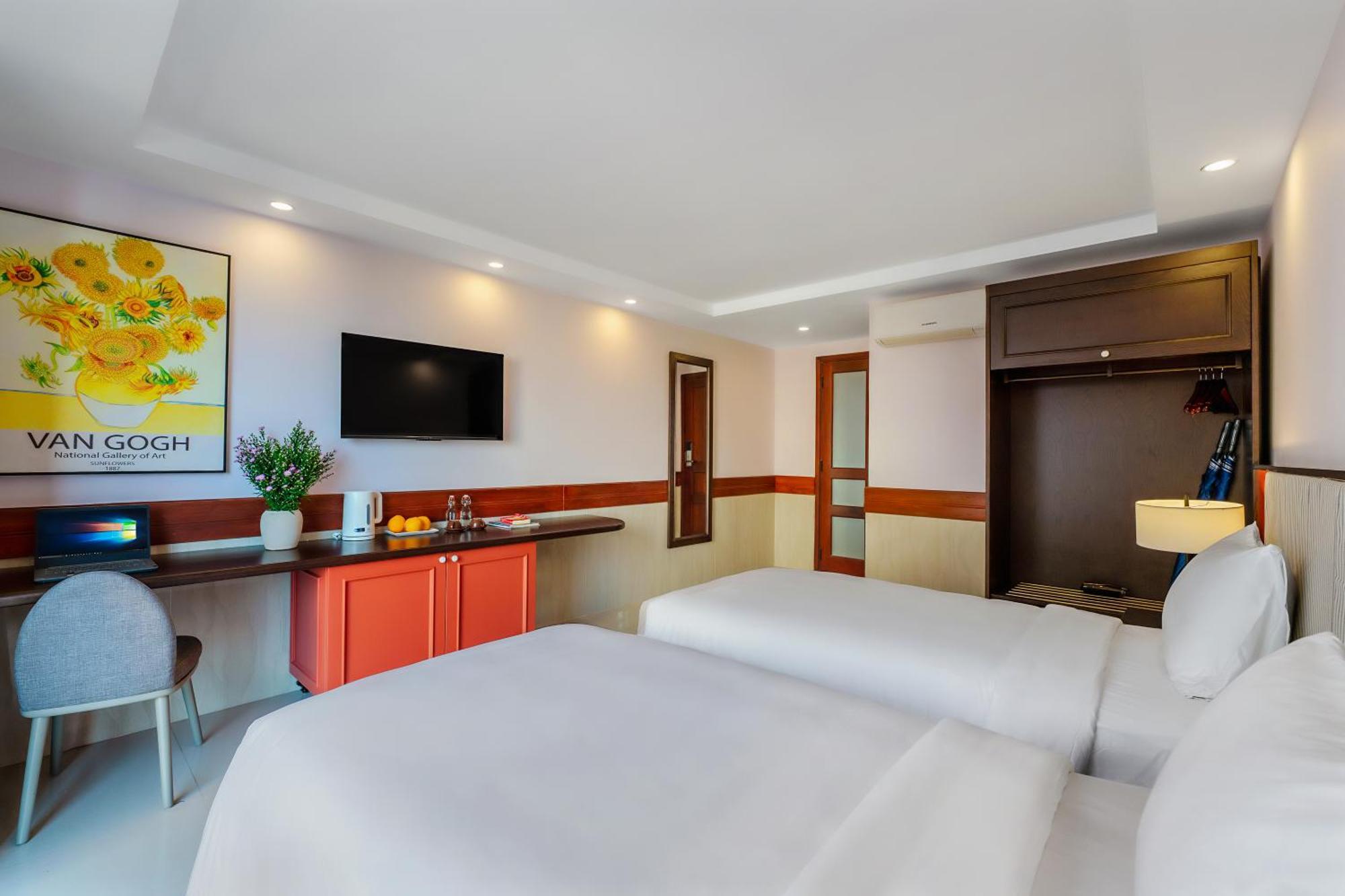 Ong Tam Tra Que Hotel