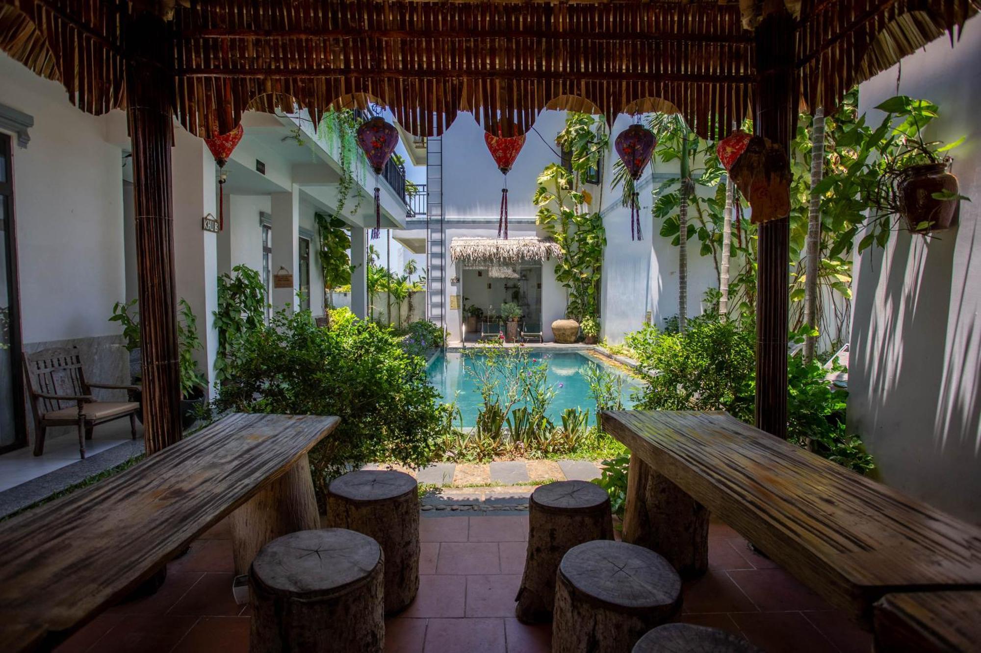 Hotel Fairy Garden 3*