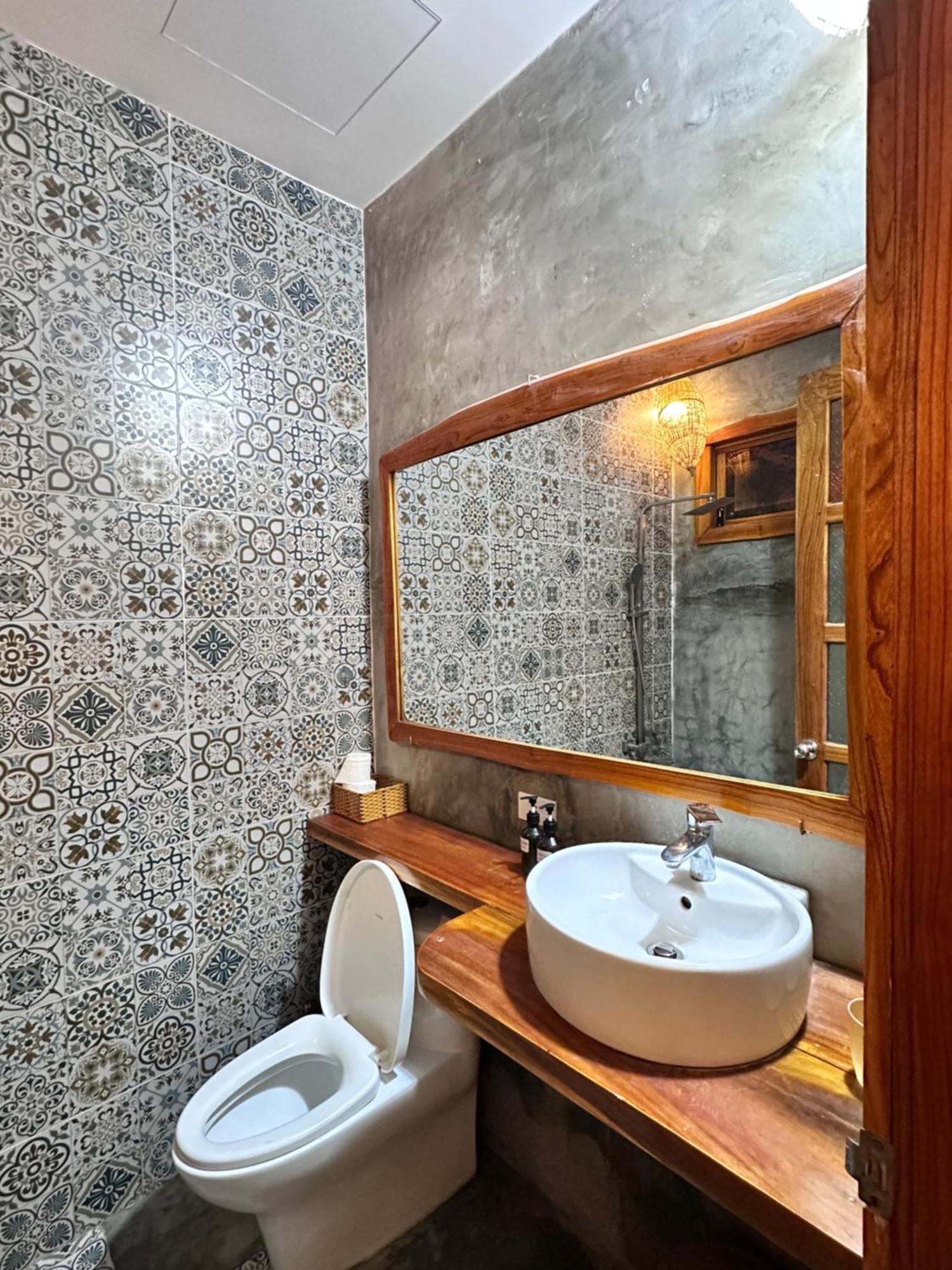 Khách sạn La Belle An Bang Seaside Hideaway 3*