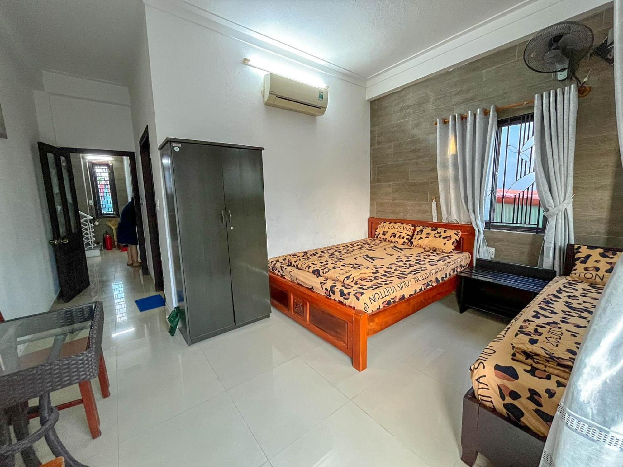 Hotel Ai Nghia - Banh Mi 3*