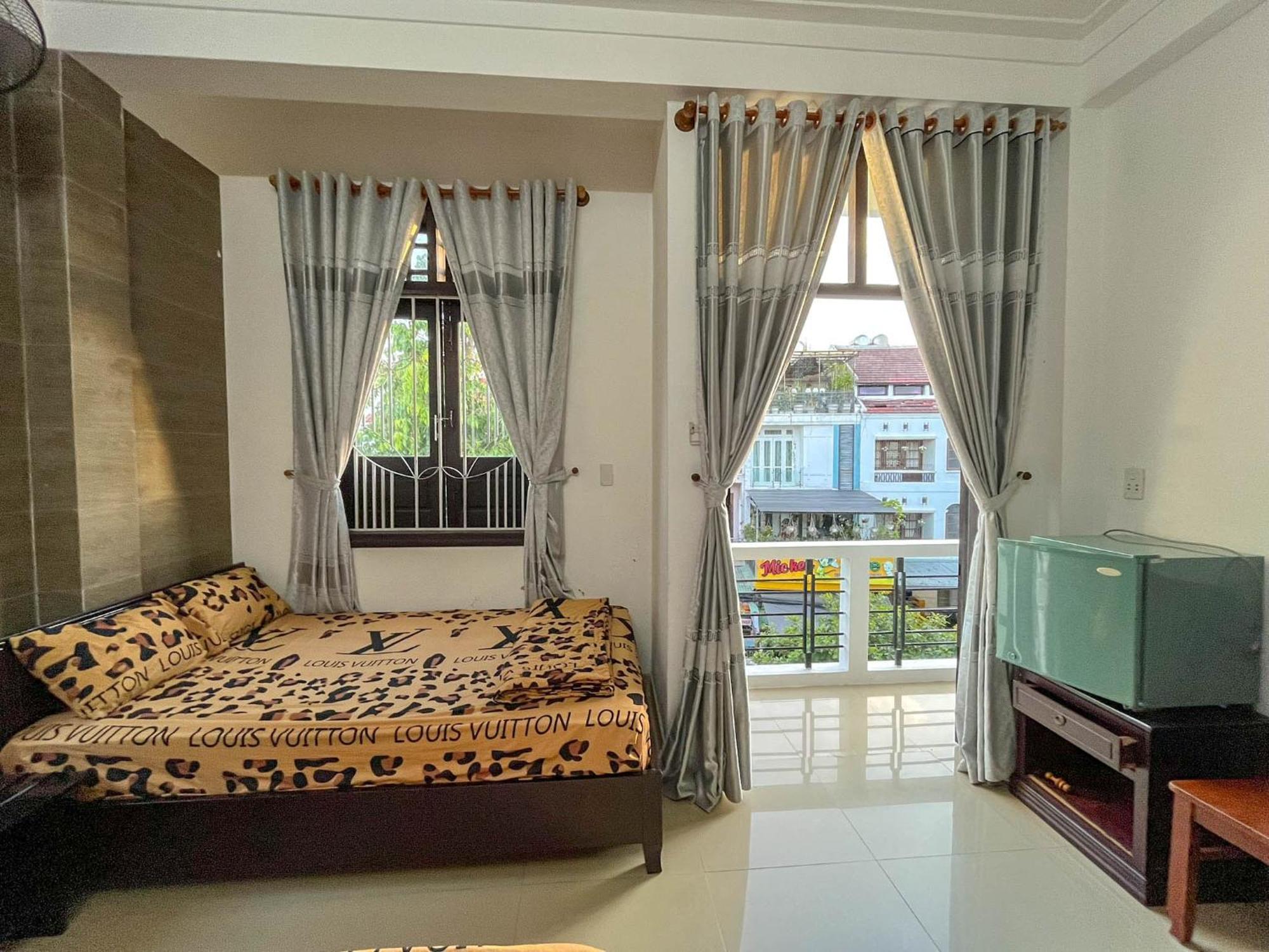 Ai Nghia - Banh Mi Hotel 3*