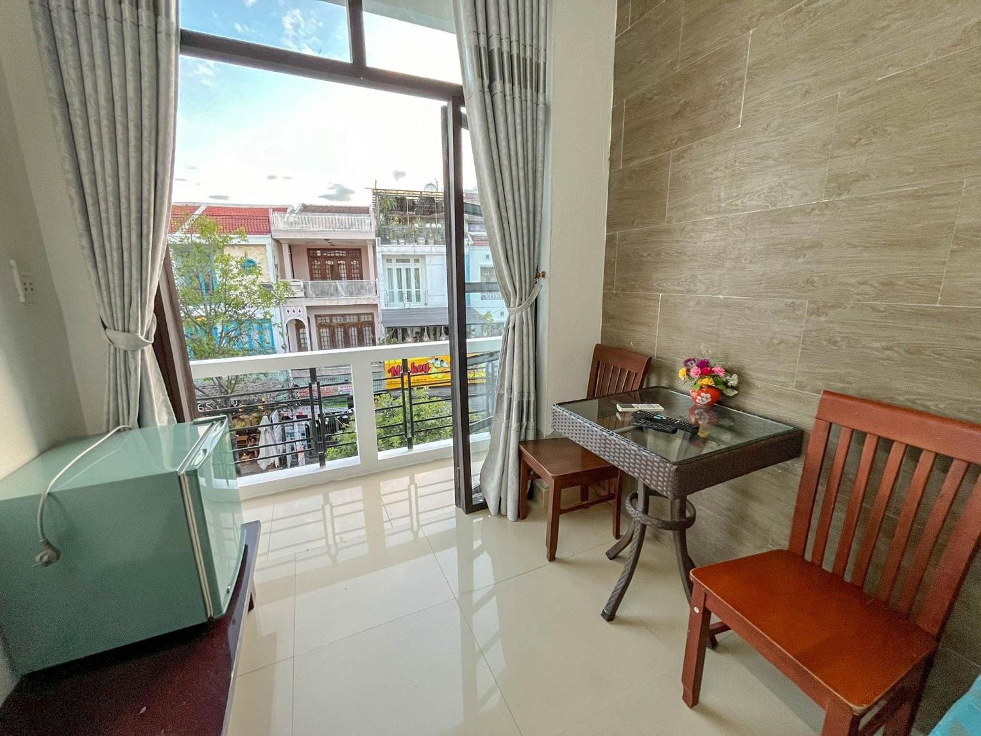 Hotel Ai Nghia - Banh Mi 3*