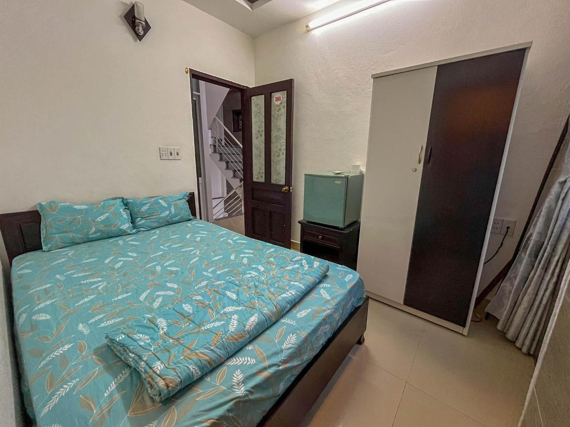 Ai Nghia - Banh Mi Hotel 3*