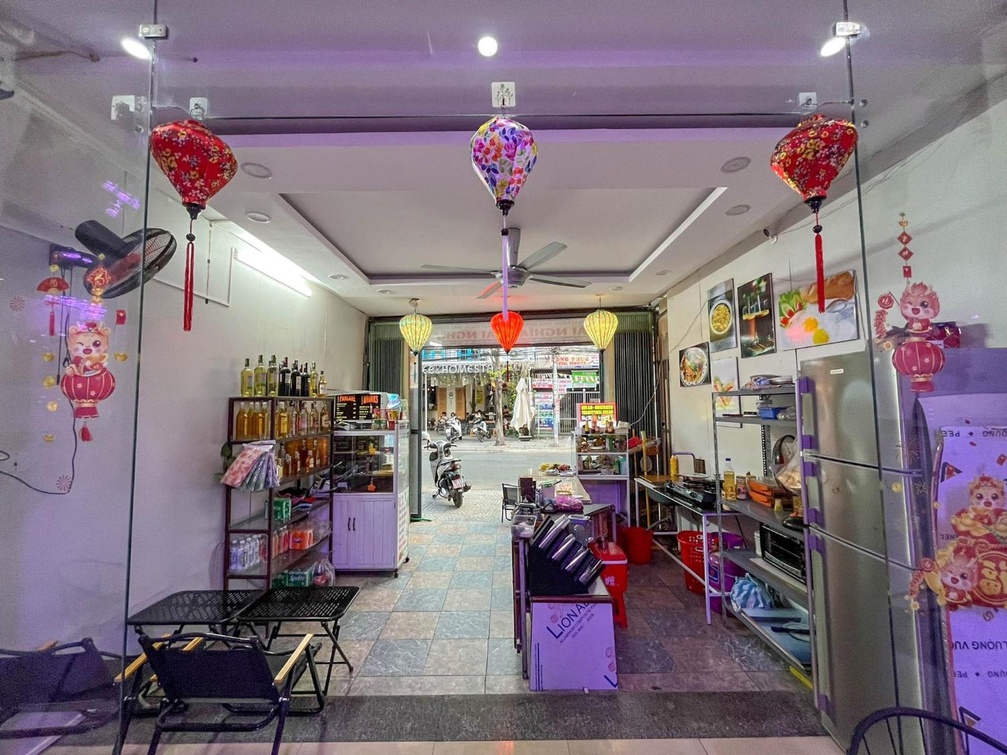 Hotel Ai Nghia - Banh Mi