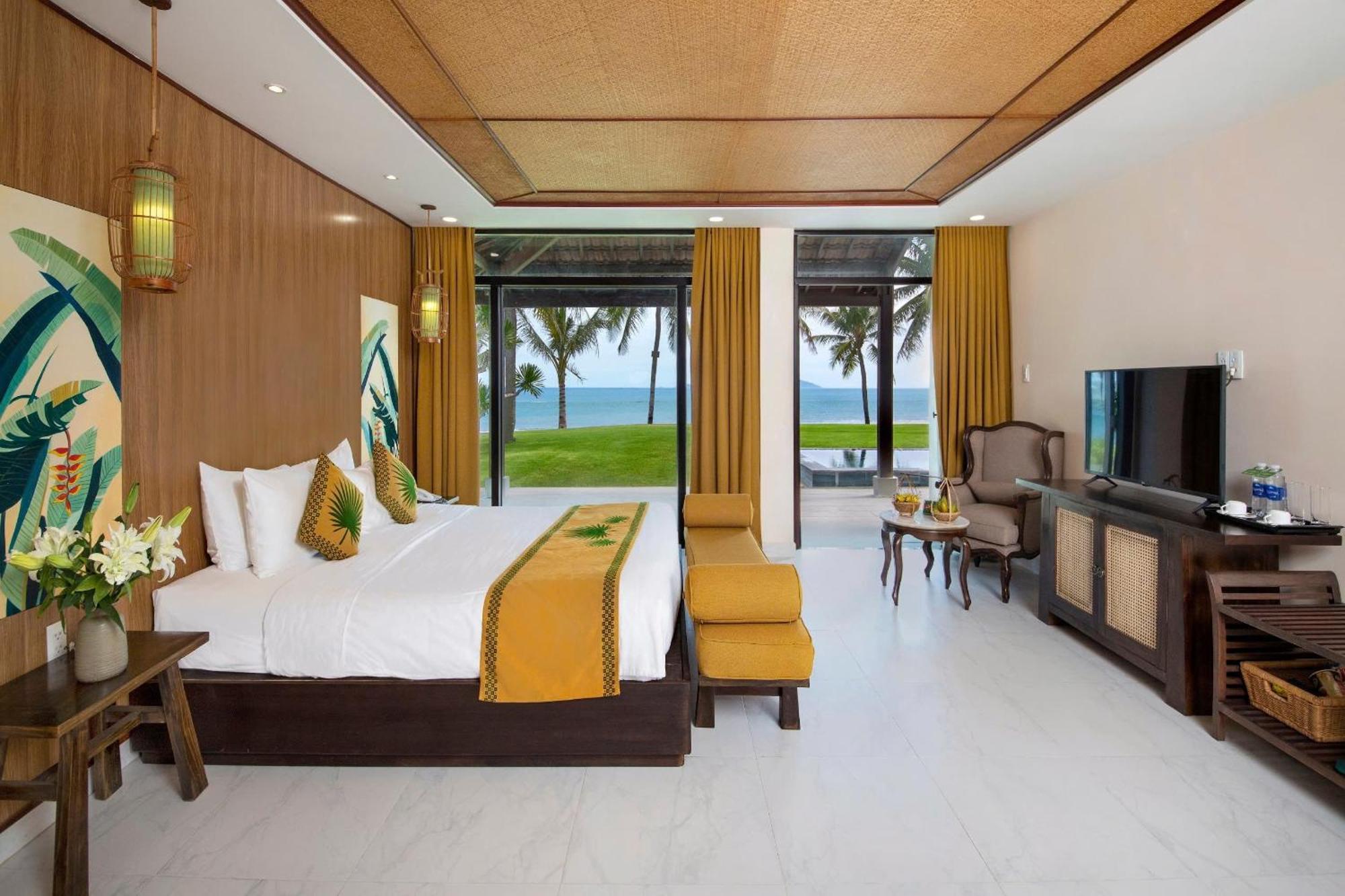 Palm Garden &