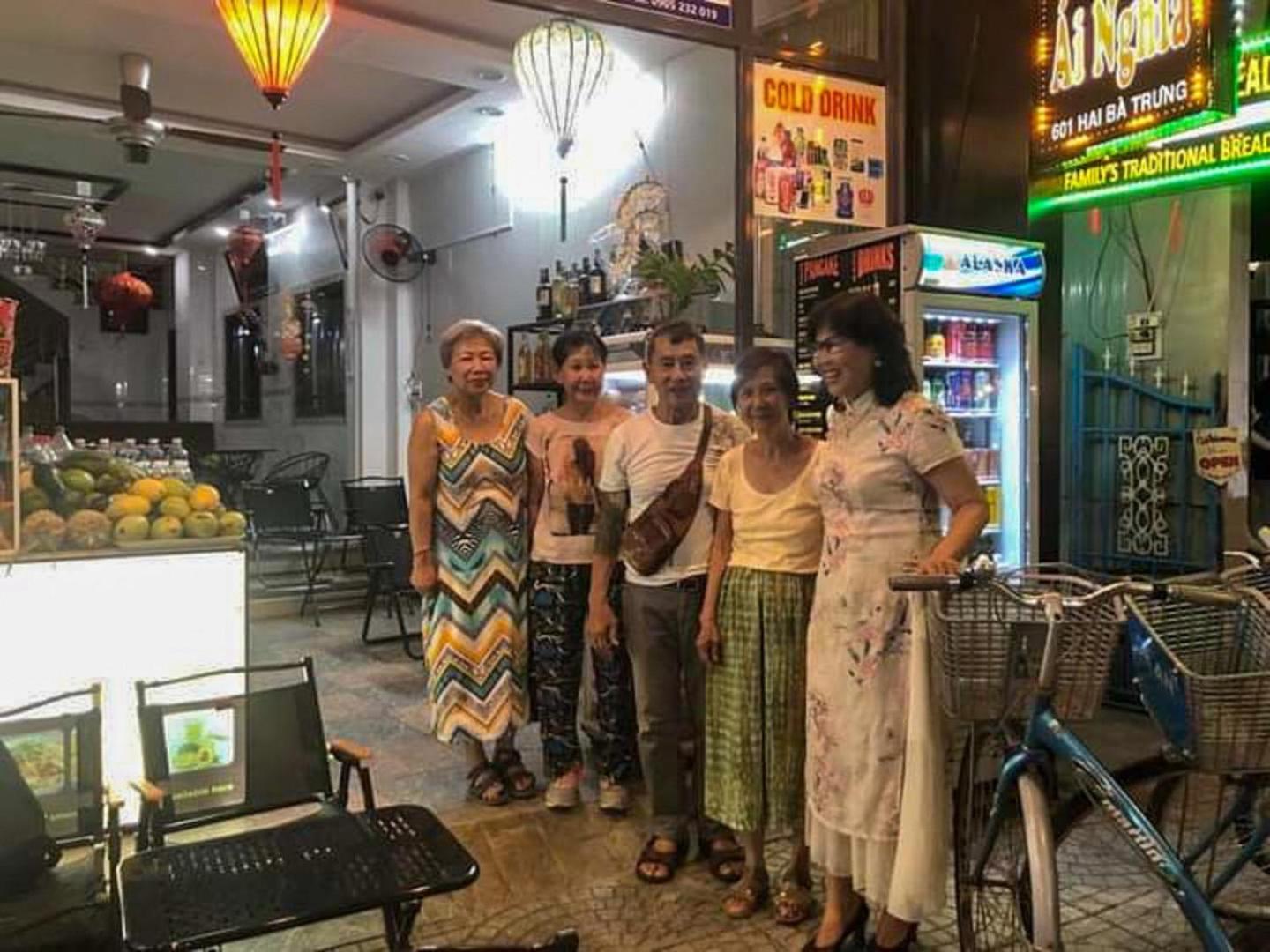 Ai Nghia - Banh Mi Hoi An