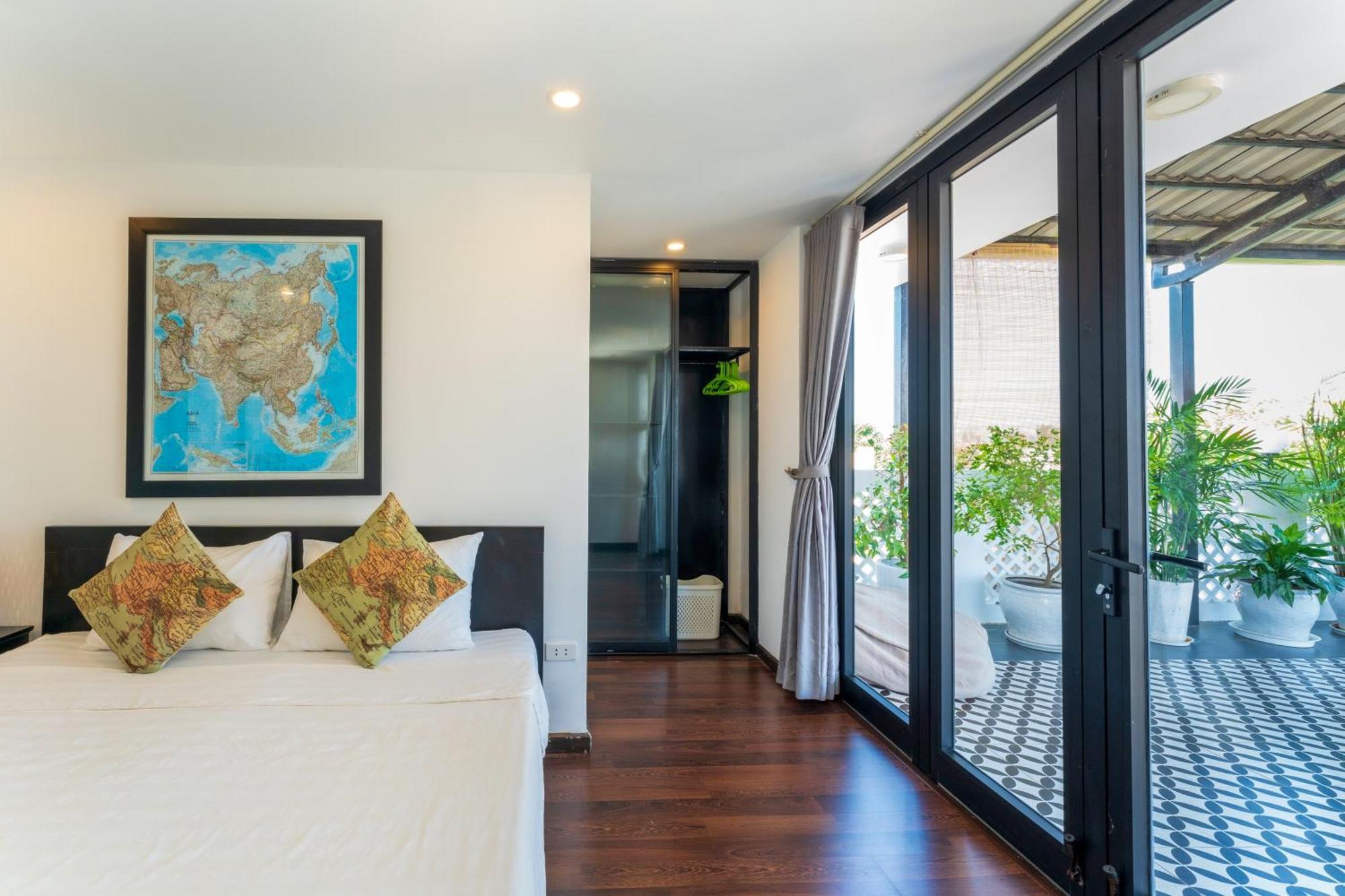 Shadyside Villa *