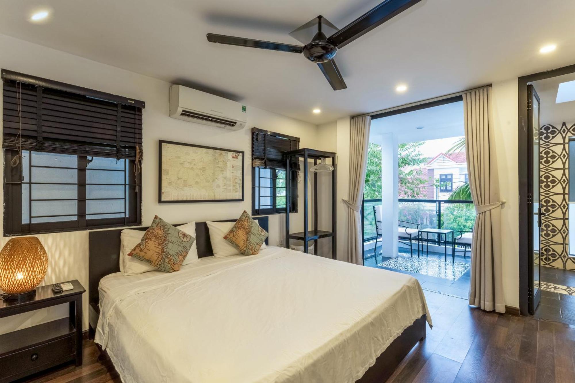 Shadyside Villa *
