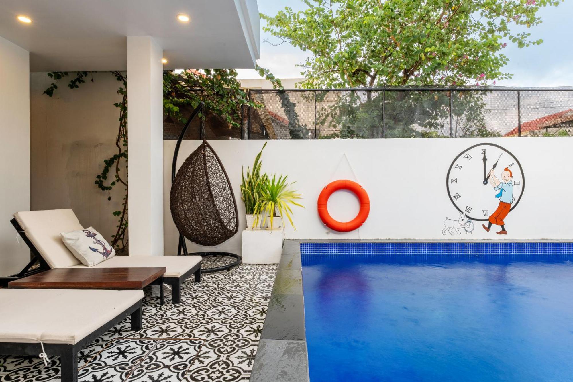 Shadyside Villa *