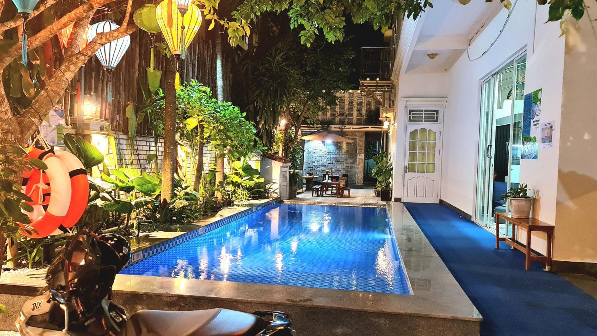 Minh Trang -bbq Garden Nhà khách