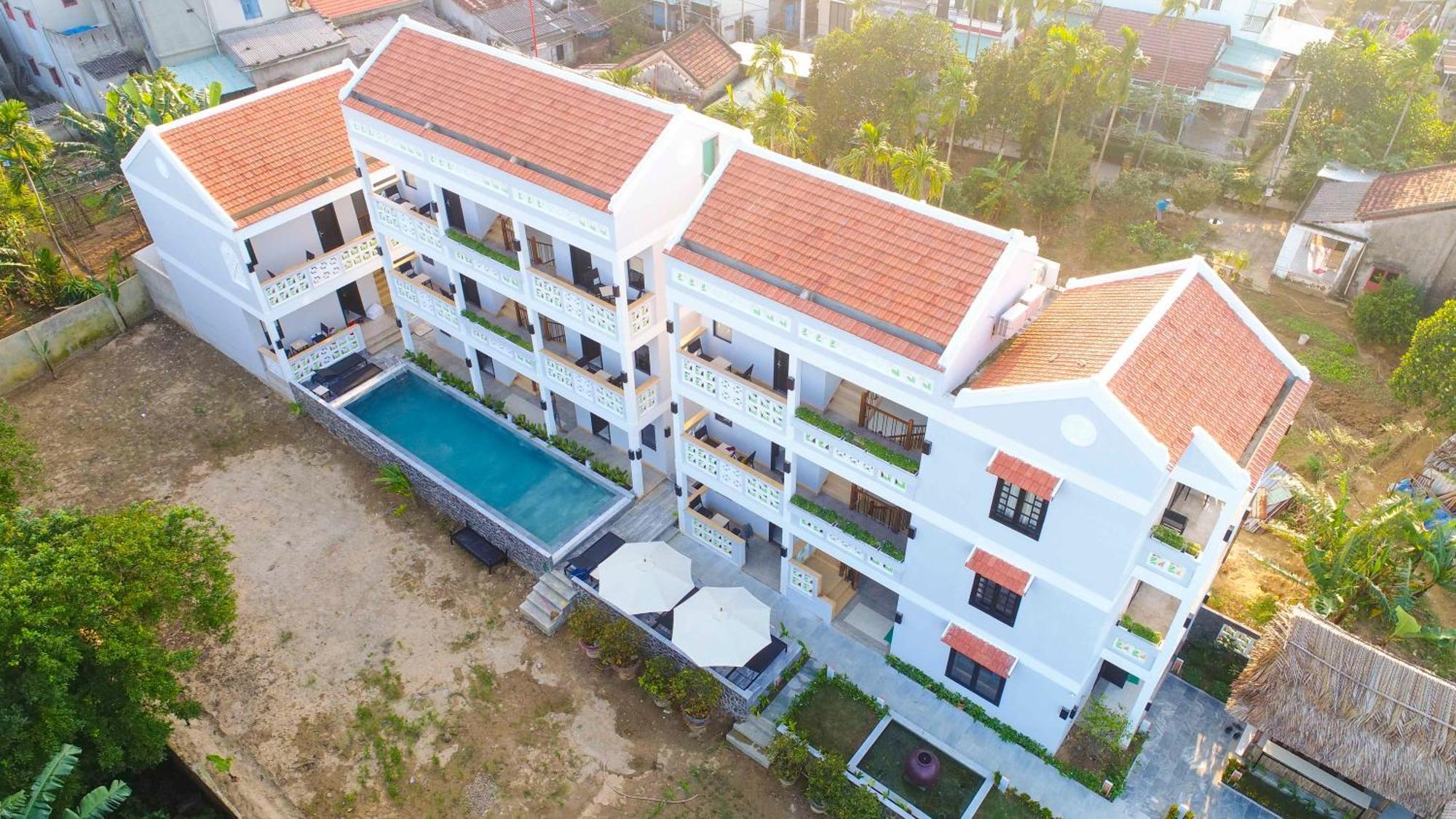 Corn Riverside Villa Hoi An