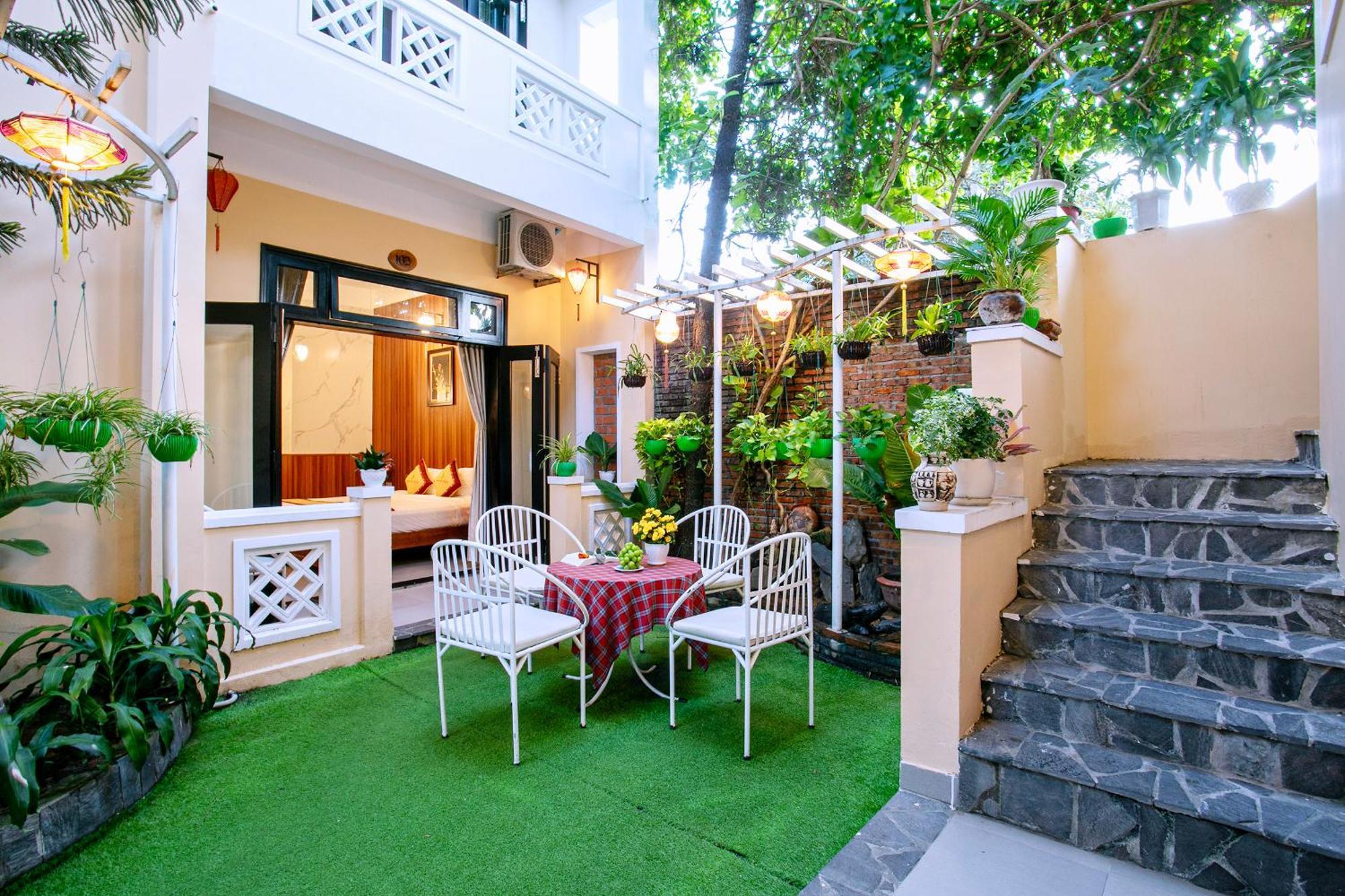 Ngan Phu Hoi An